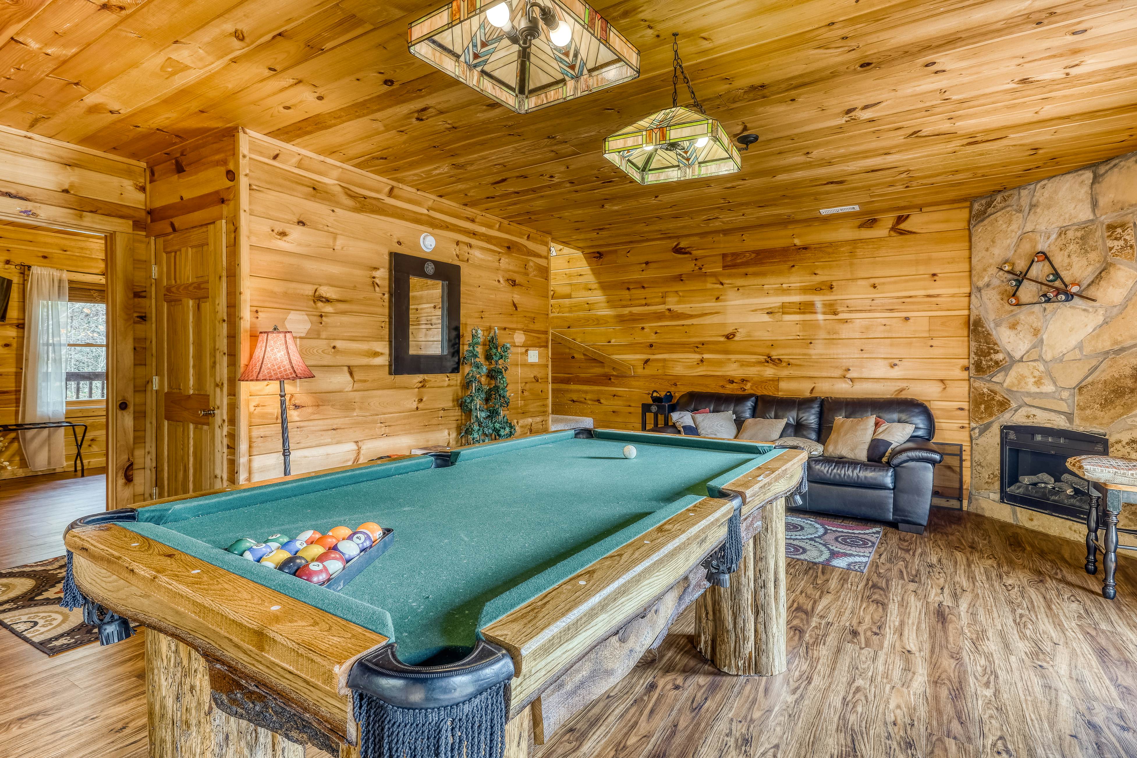 Harrisons Hideout | 3 BD Pigeon Forge, TN Vacation Rental | Vacasa