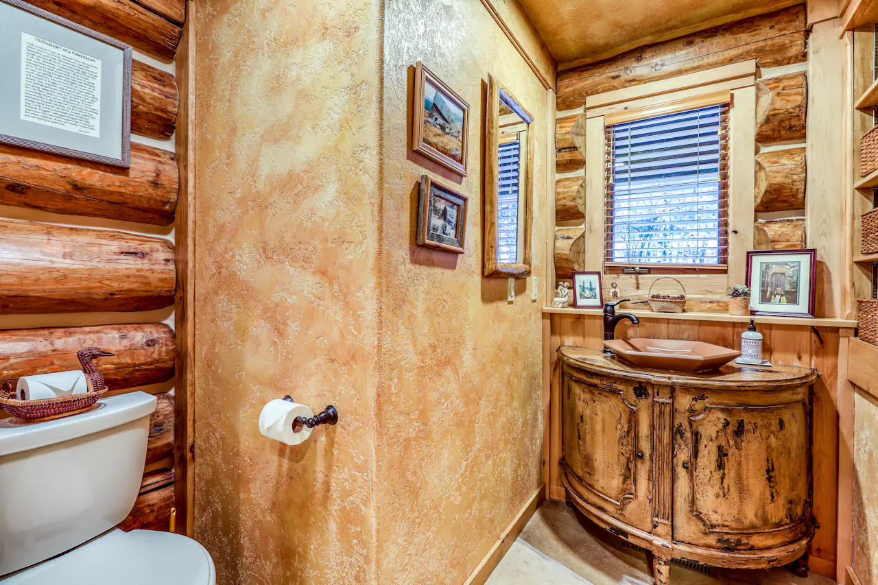 Lake Fork Lodge 2 BD Vacation Rental in McCall, ID Vacasa