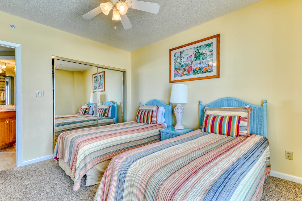 Summer House on Romar Beach 401B 3 BD Vacation Rental