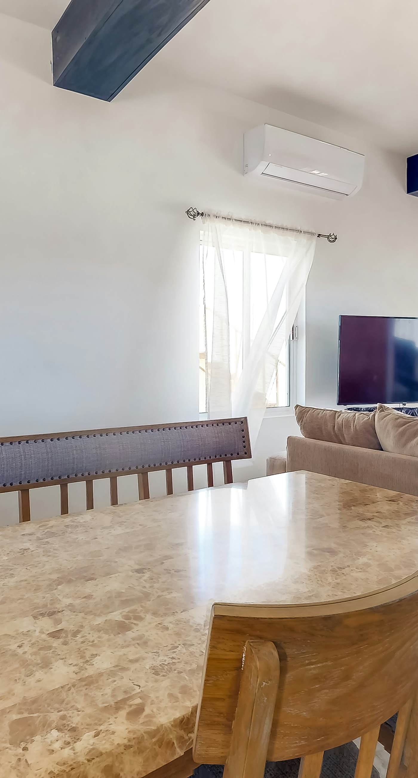 Jackson's Paradiso -Gold Standard Certified