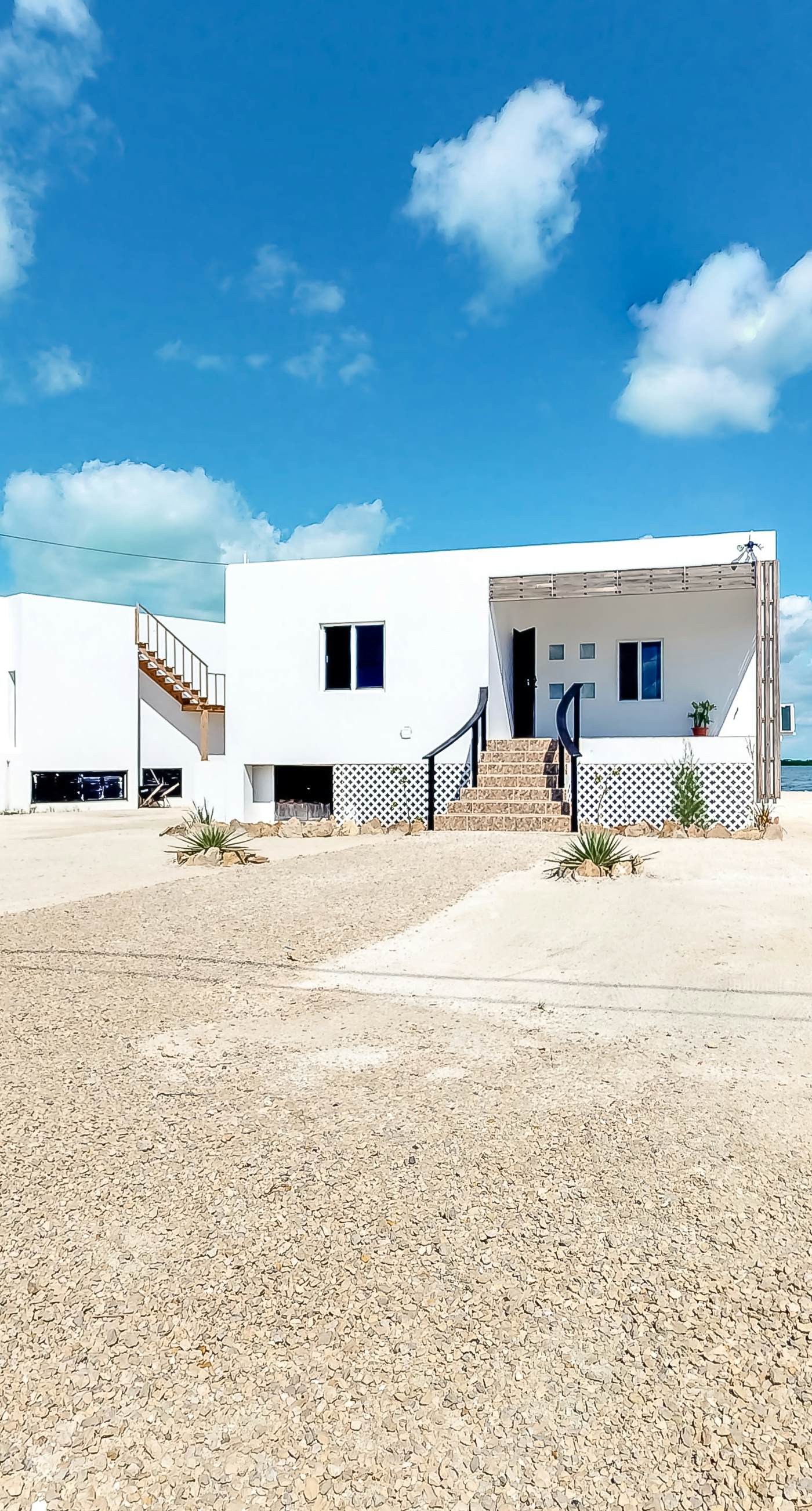 Jackson's Paradiso -Gold Standard Certified