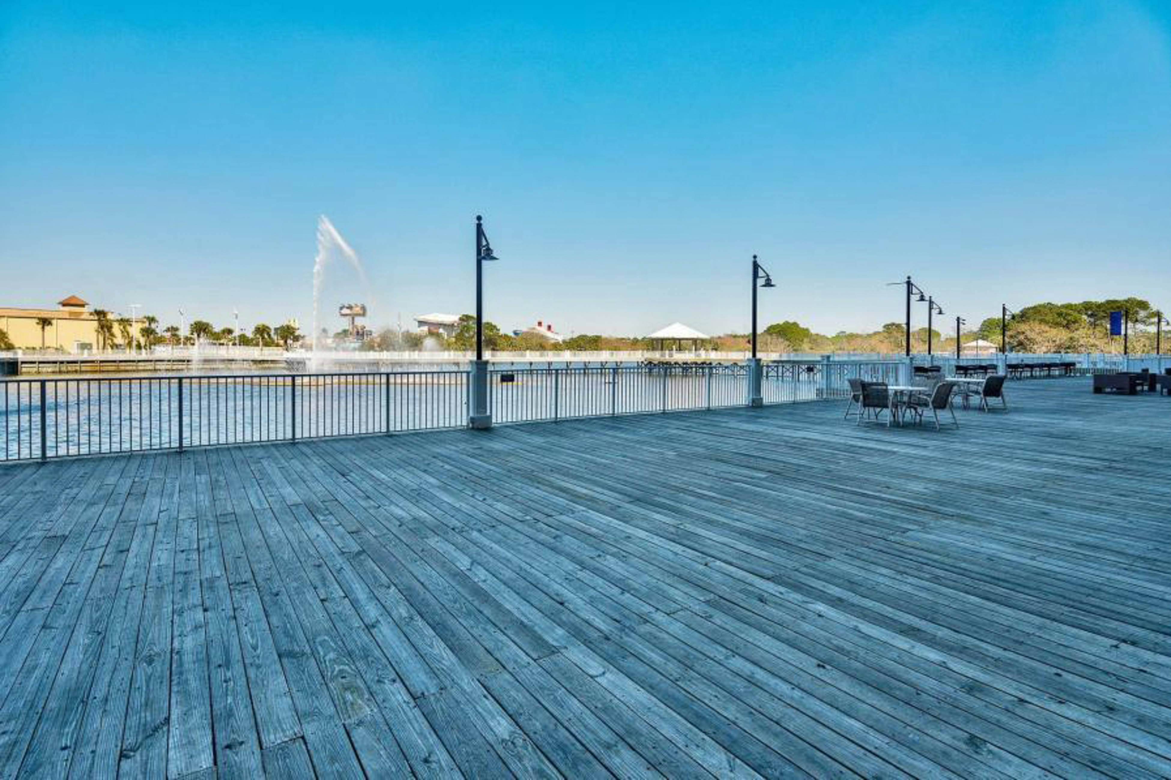 Chasing Waves at Laketown Wharf 1820