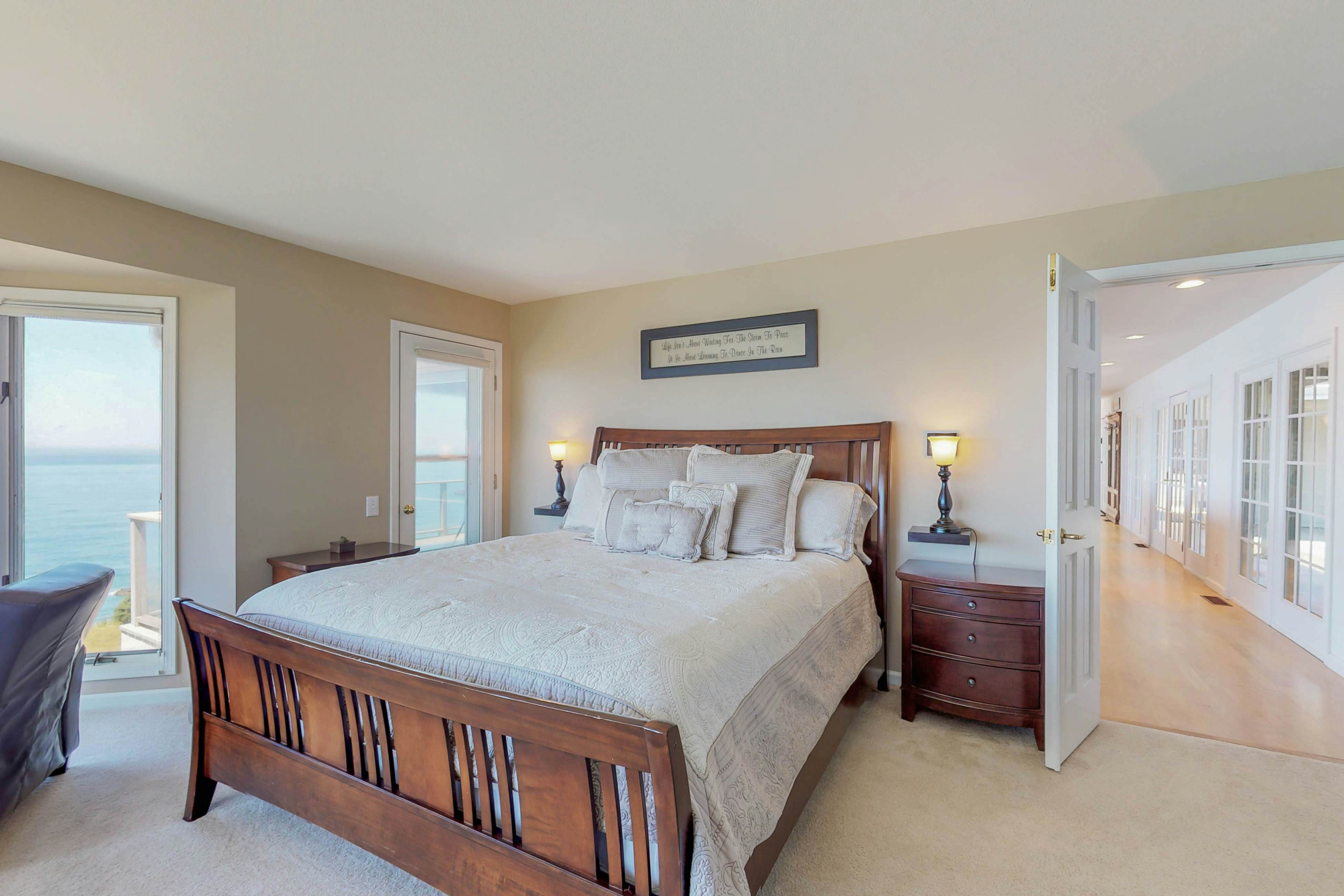 Whalerock Luxury Home