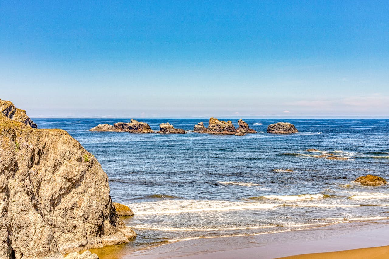 A Beach Loop Getaway 4 BD Vacation Rental in Bandon, OR Vacasa