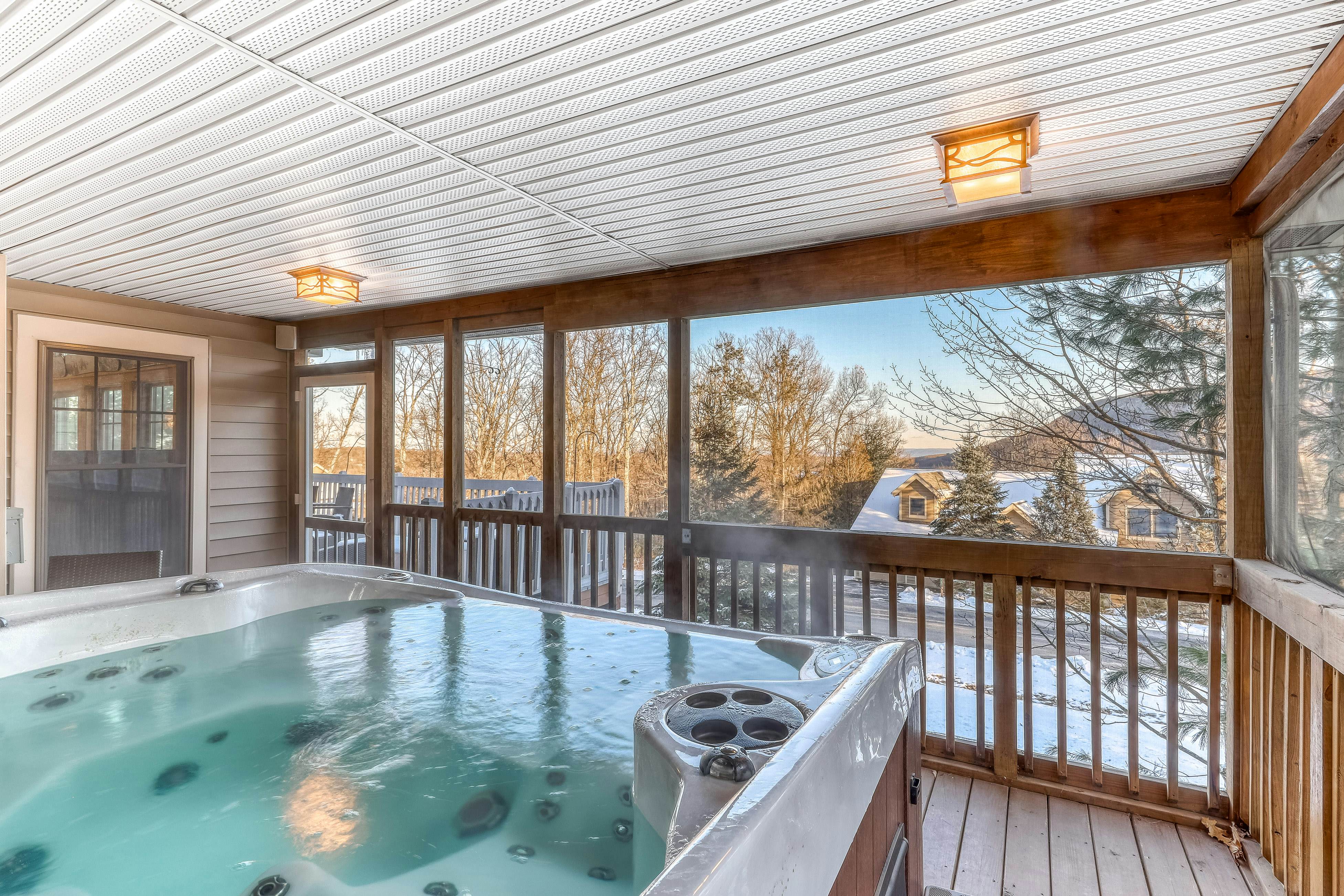 Northridge 124 4 BD Tannersville, PA Vacation Rental Vacasa