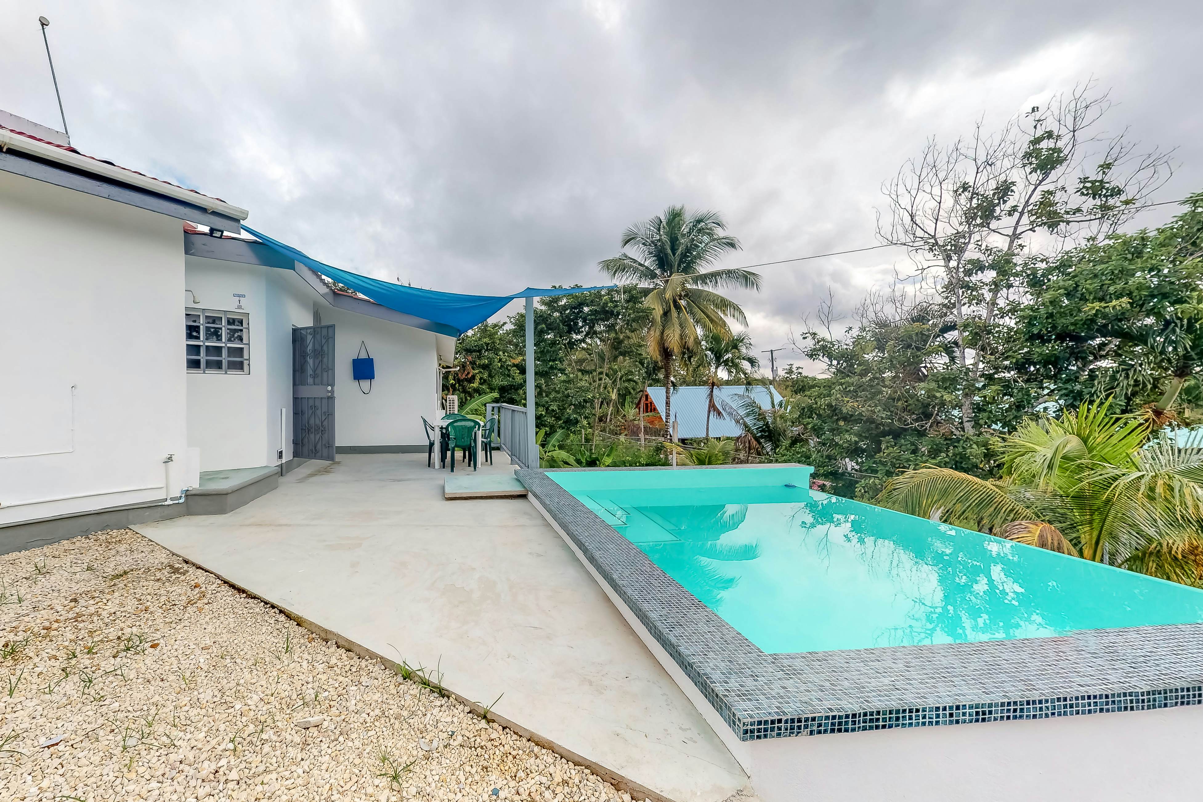 La Rana -Gold Standard and Safe Corridor Certified