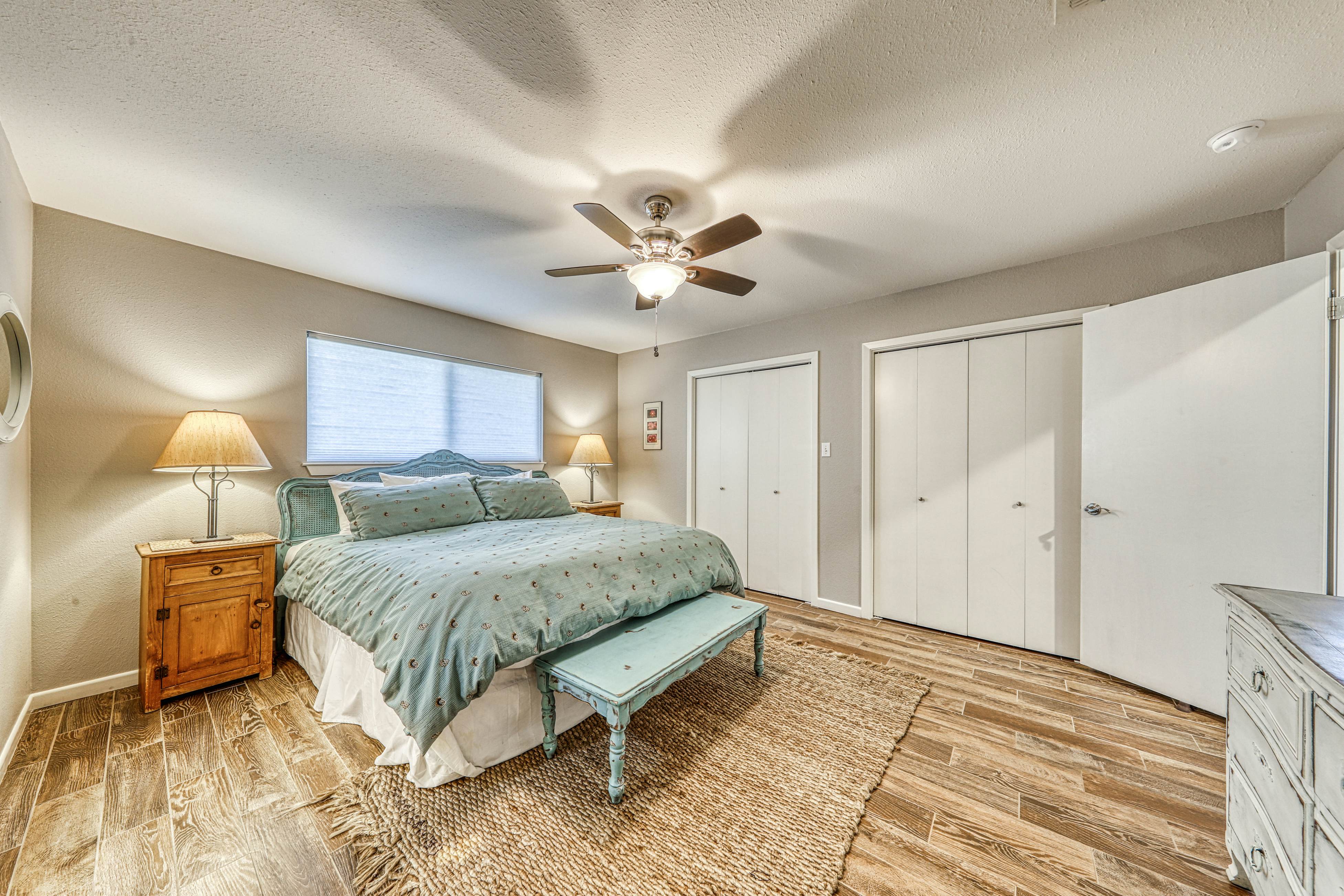 Ski Shores 4 BD Kingsland, TX Vacation Rental Vacasa