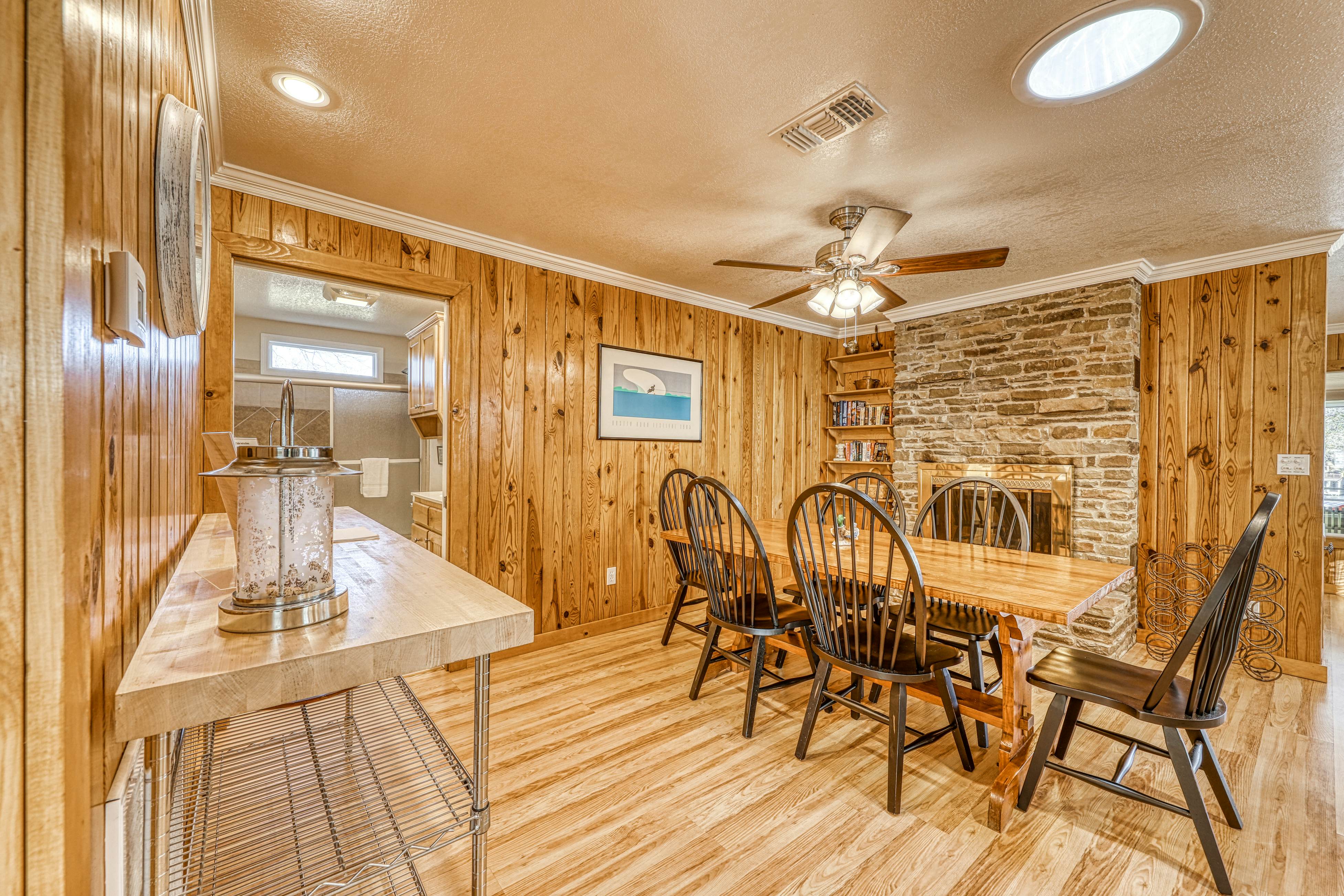 Lake Escape 2 BD Kingsland, TX Vacation Rental Vacasa