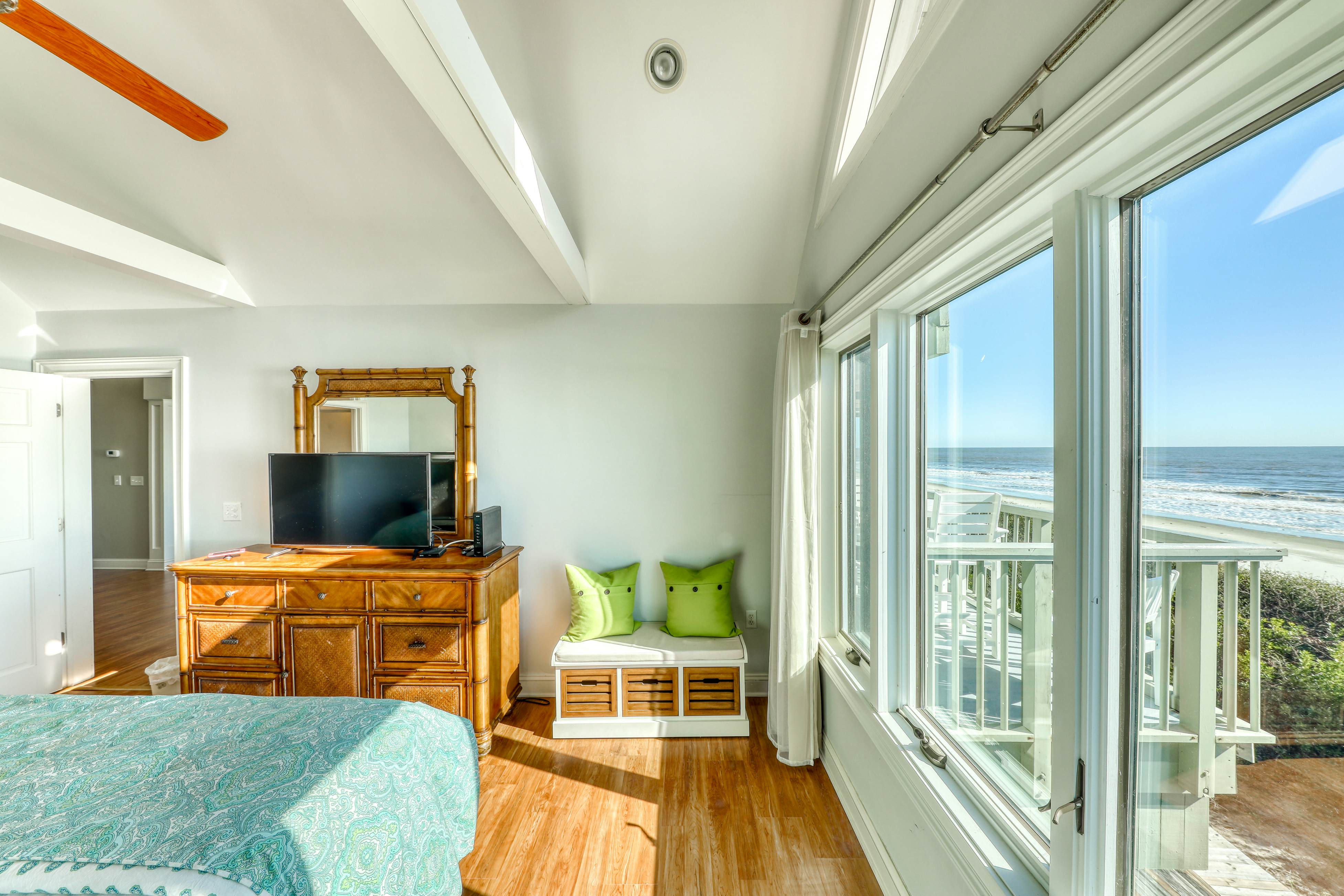 Mariner's Watch 4217 3 BD Kiawah Island, SC Vacation Rental Vacasa