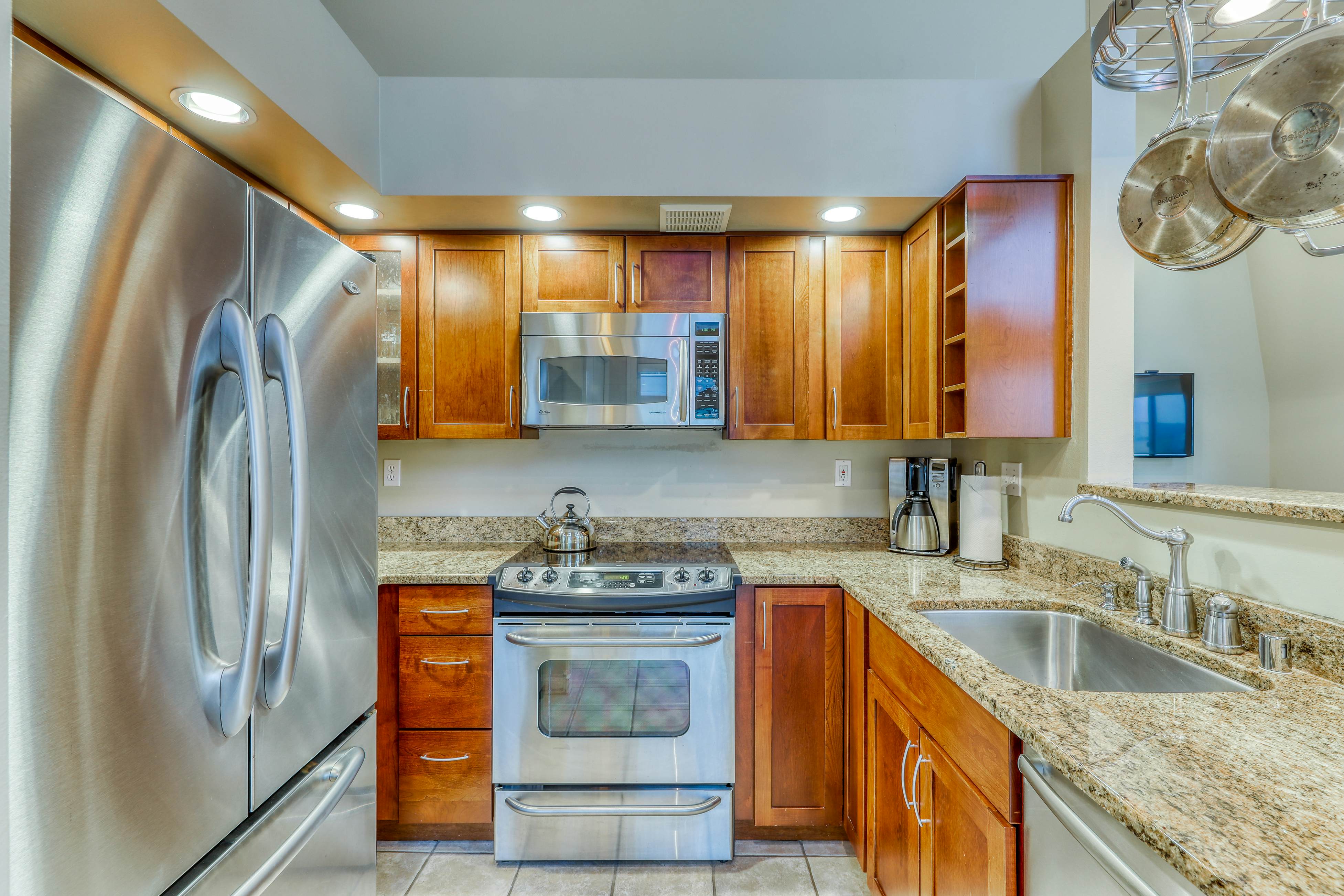 Belltown Court Sunset Penthouse