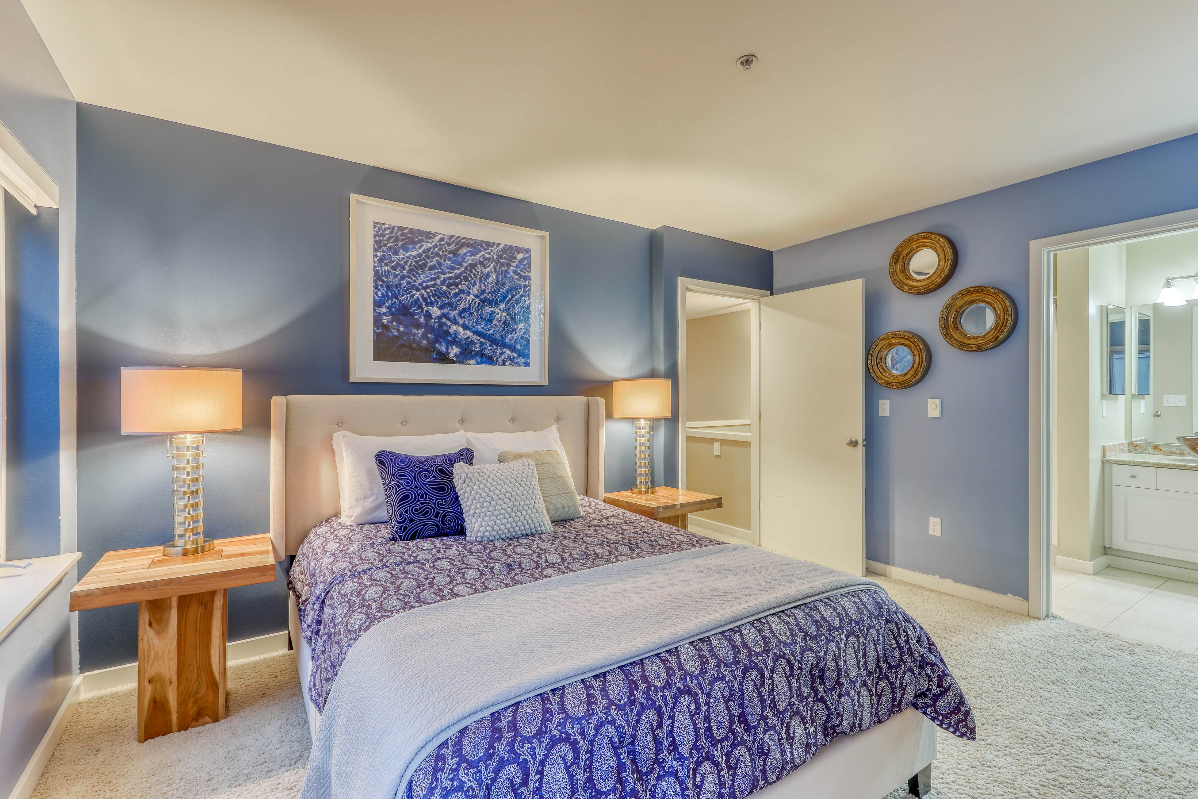 Belltown Court Sunset Penthouse