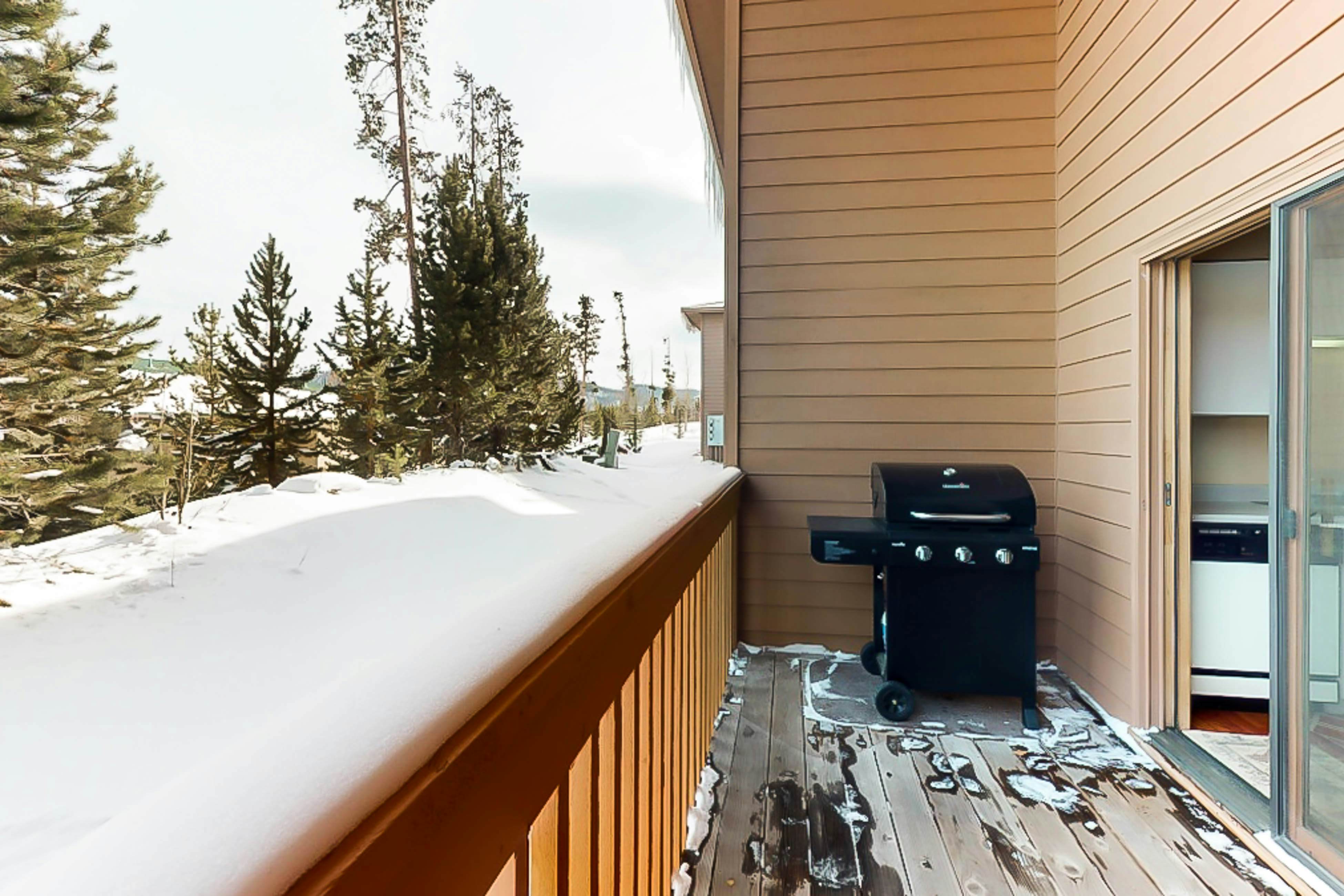 Lagoon 737C 2 BD Frisco, CO Vacation Rental Vacasa