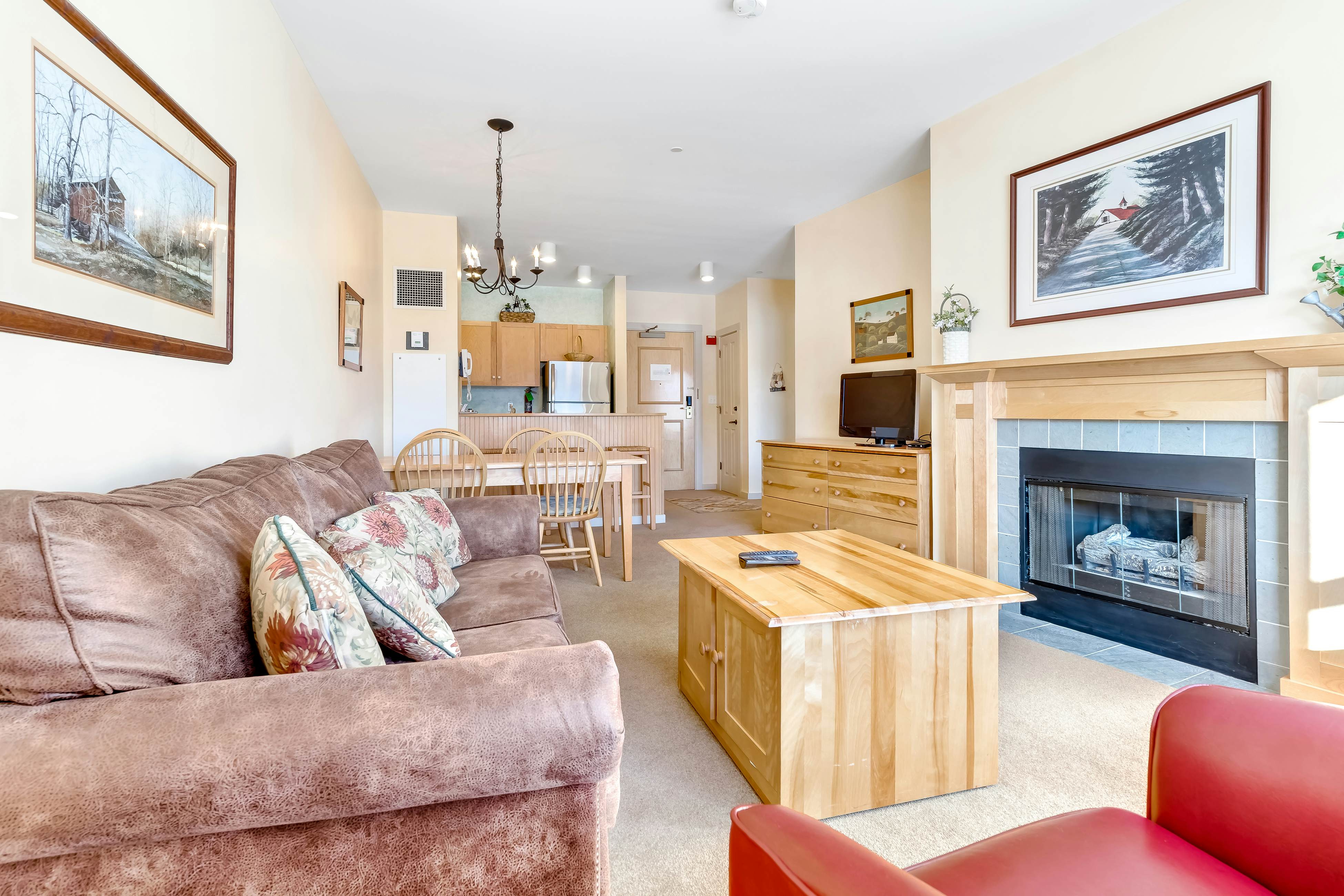 Long Trail House 368 1 BD Stratton, VT Vacation Rental Vacasa