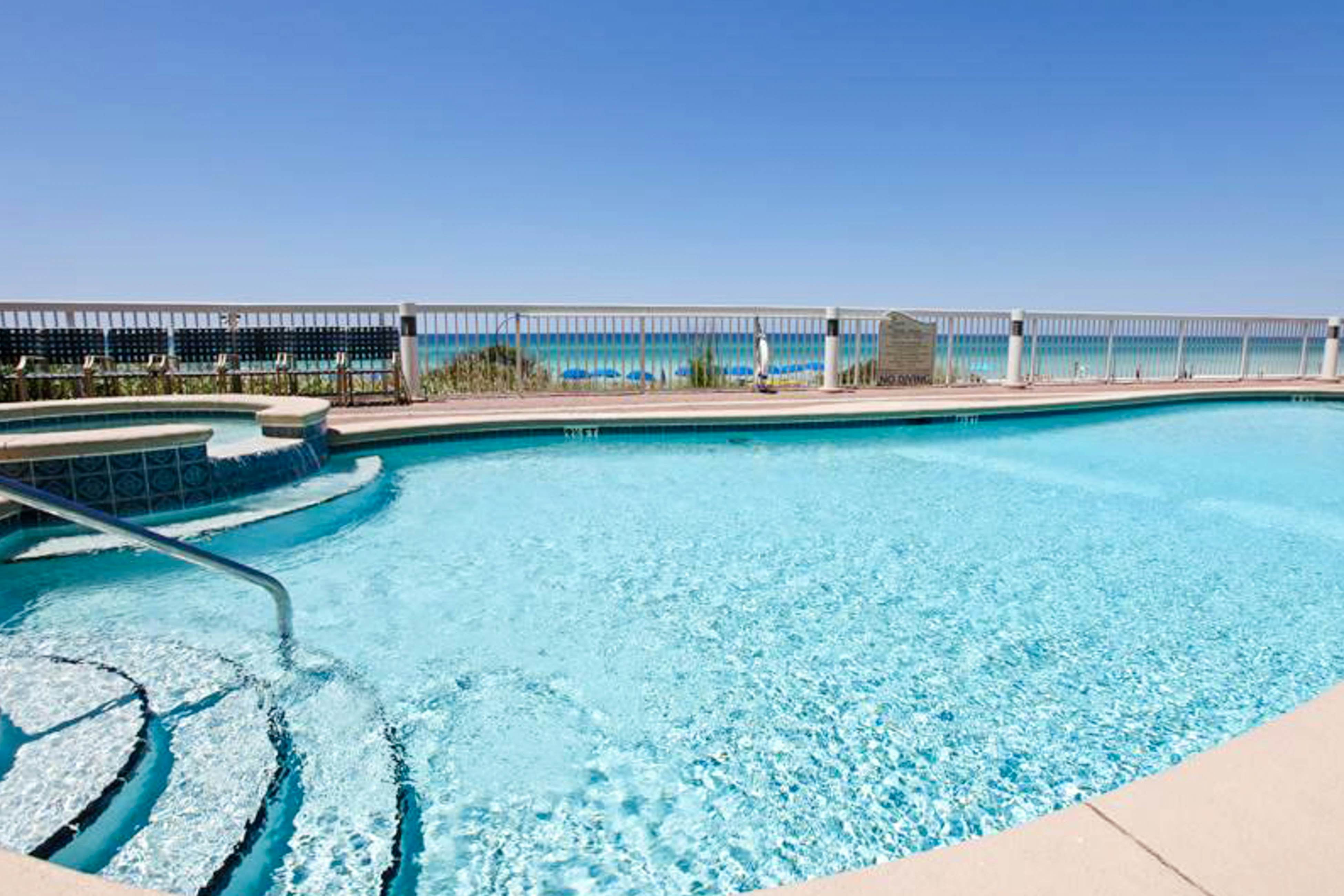 Seychelles Beach Resort 0807