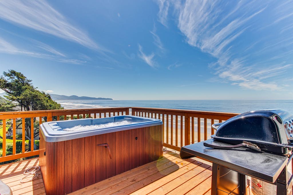 Oceanside Or Vacation Rentals Cabin Rentals Lodging Vacasa