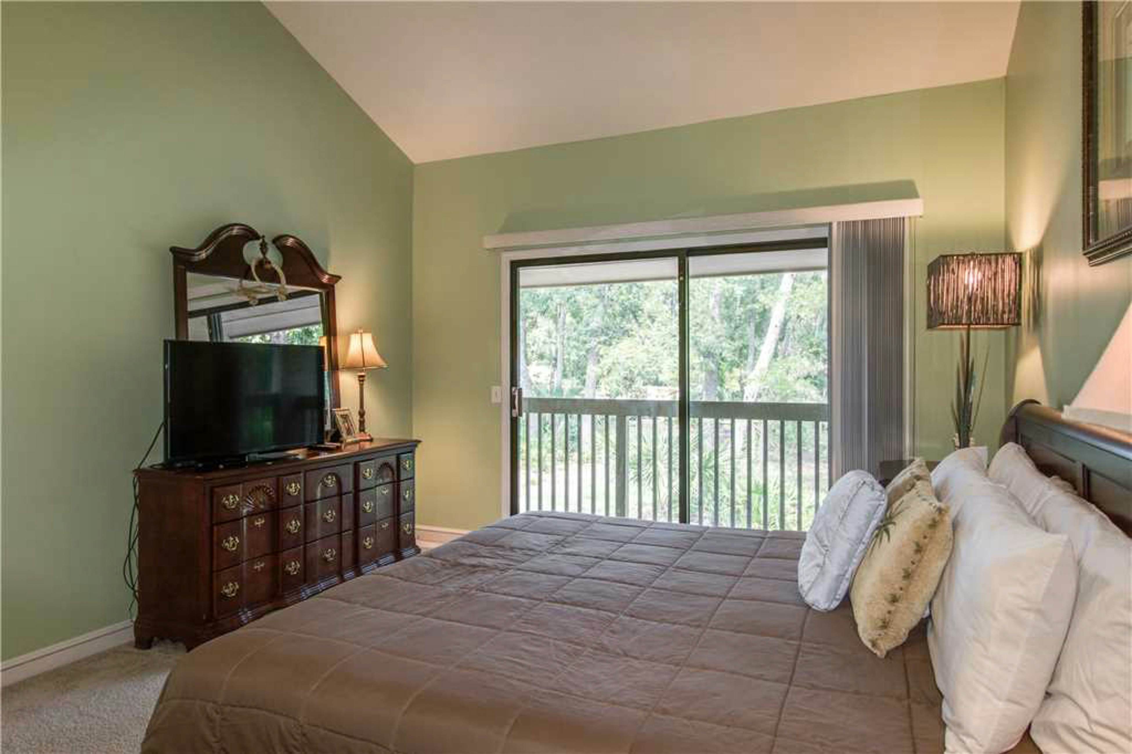 Shipmaster 1301 3 BD Hilton Head, SC Vacation Rental Vacasa