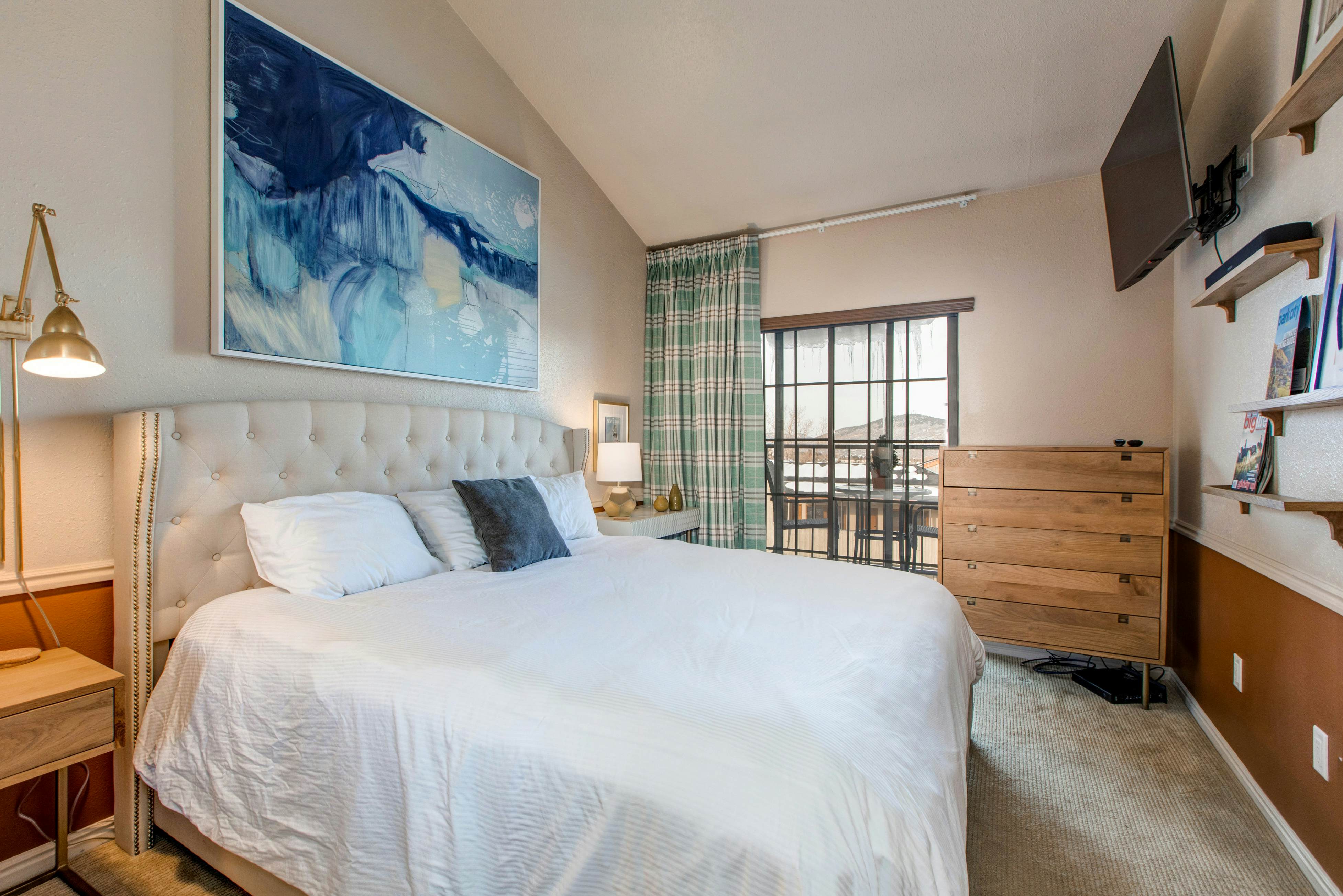 Copperbottom Inn #310