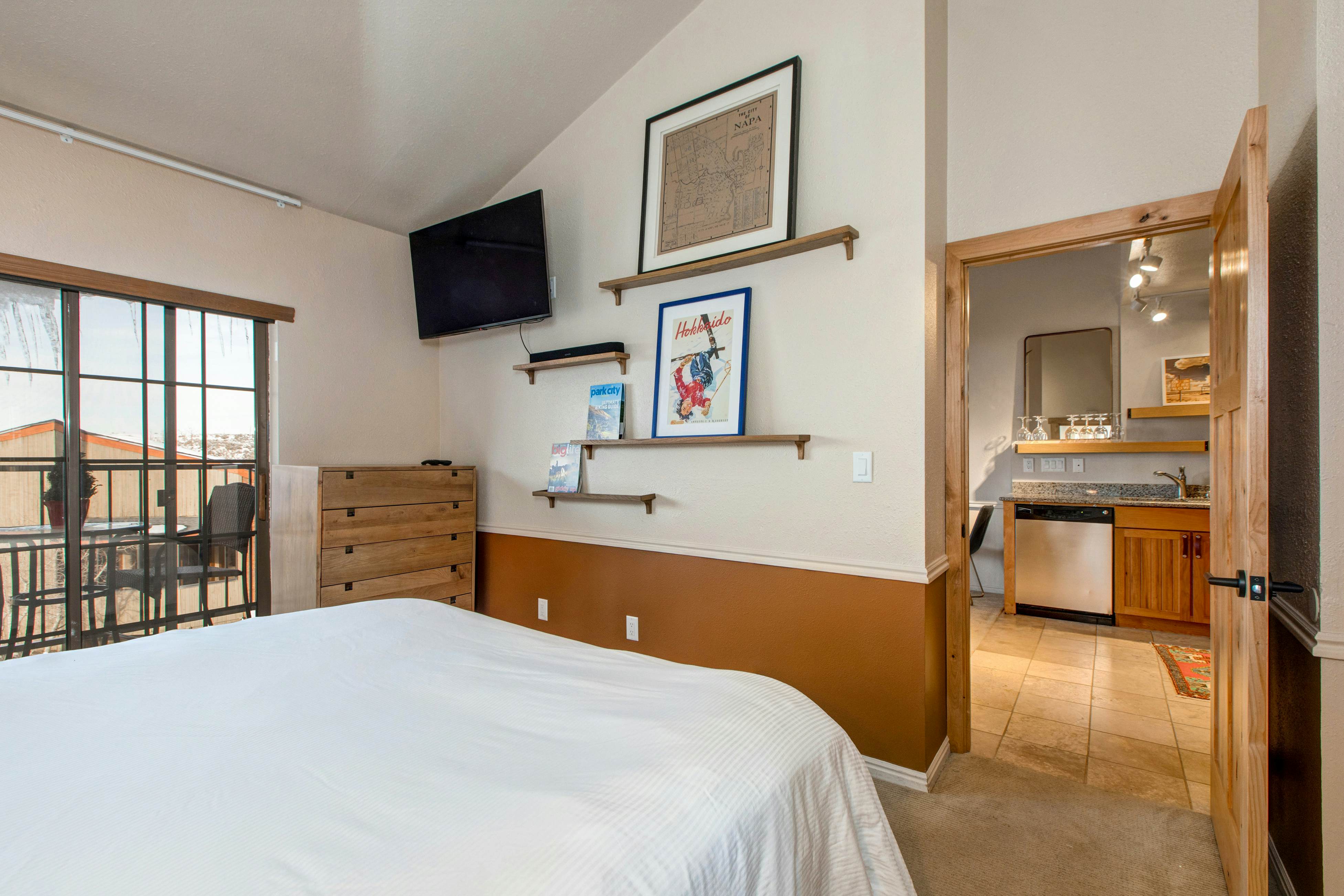 Copperbottom Inn #310