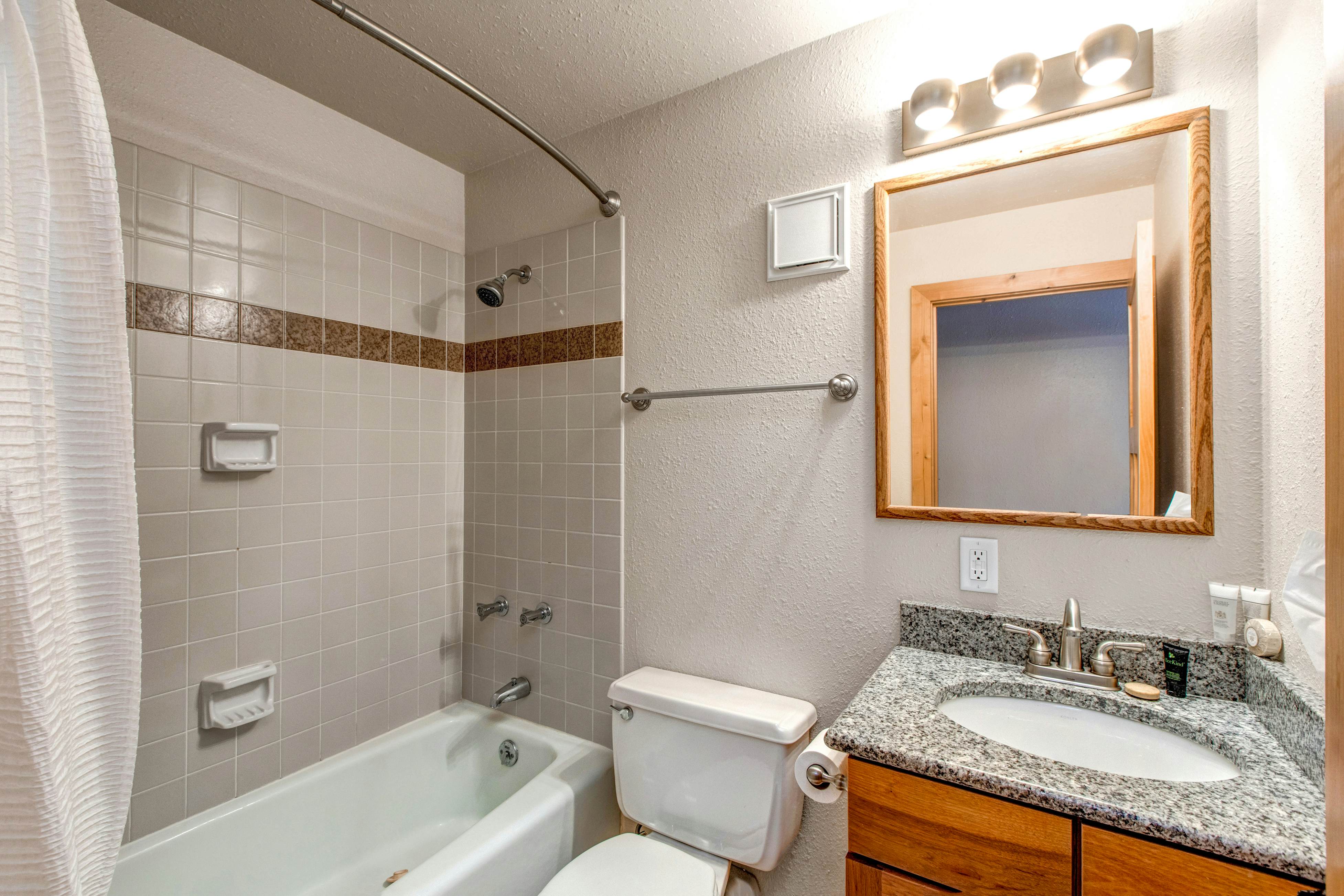 Copperbottom Inn #310