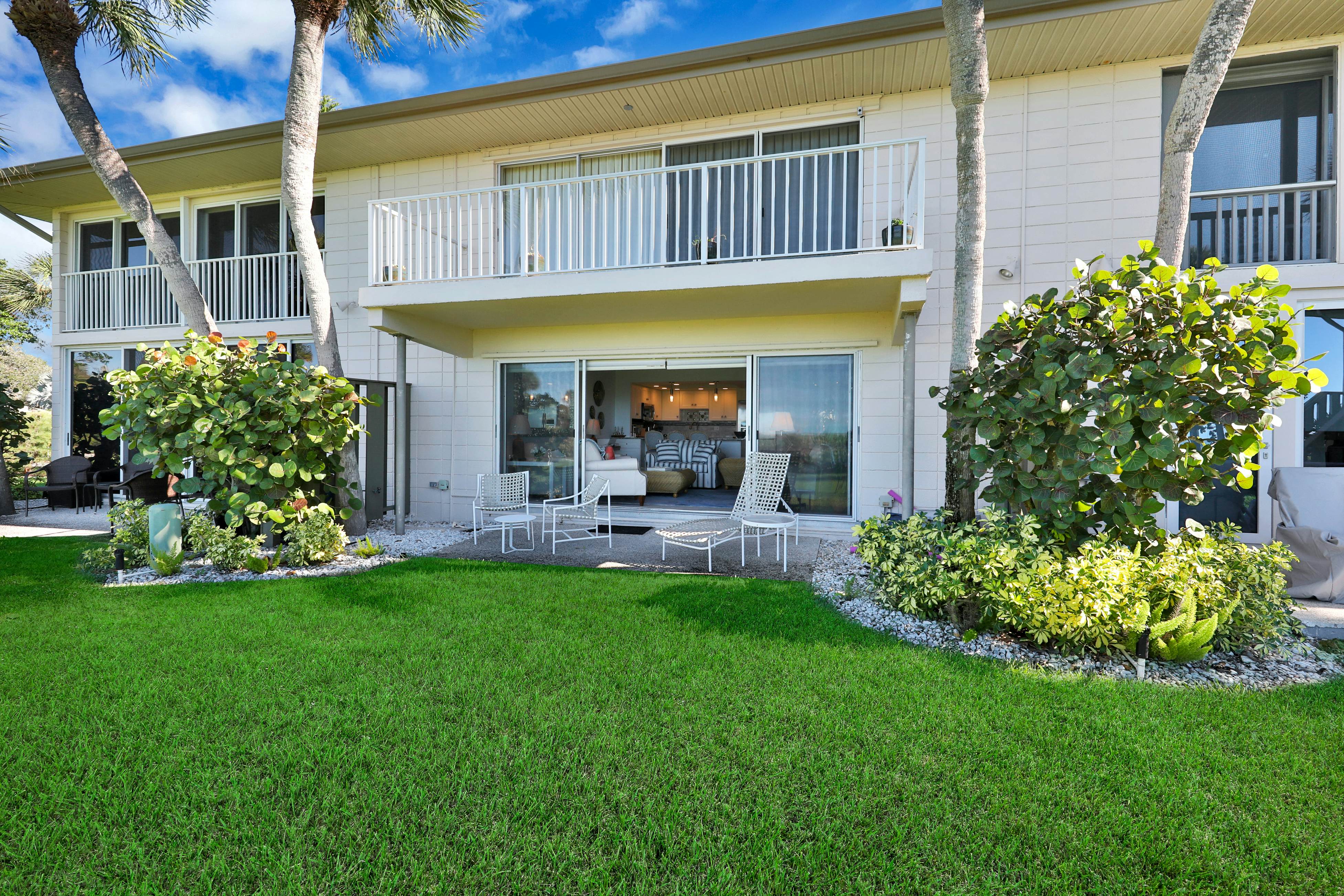 Whitney Beach View 332 1 BD Longboat Key, FL Vacation Rental Vacasa