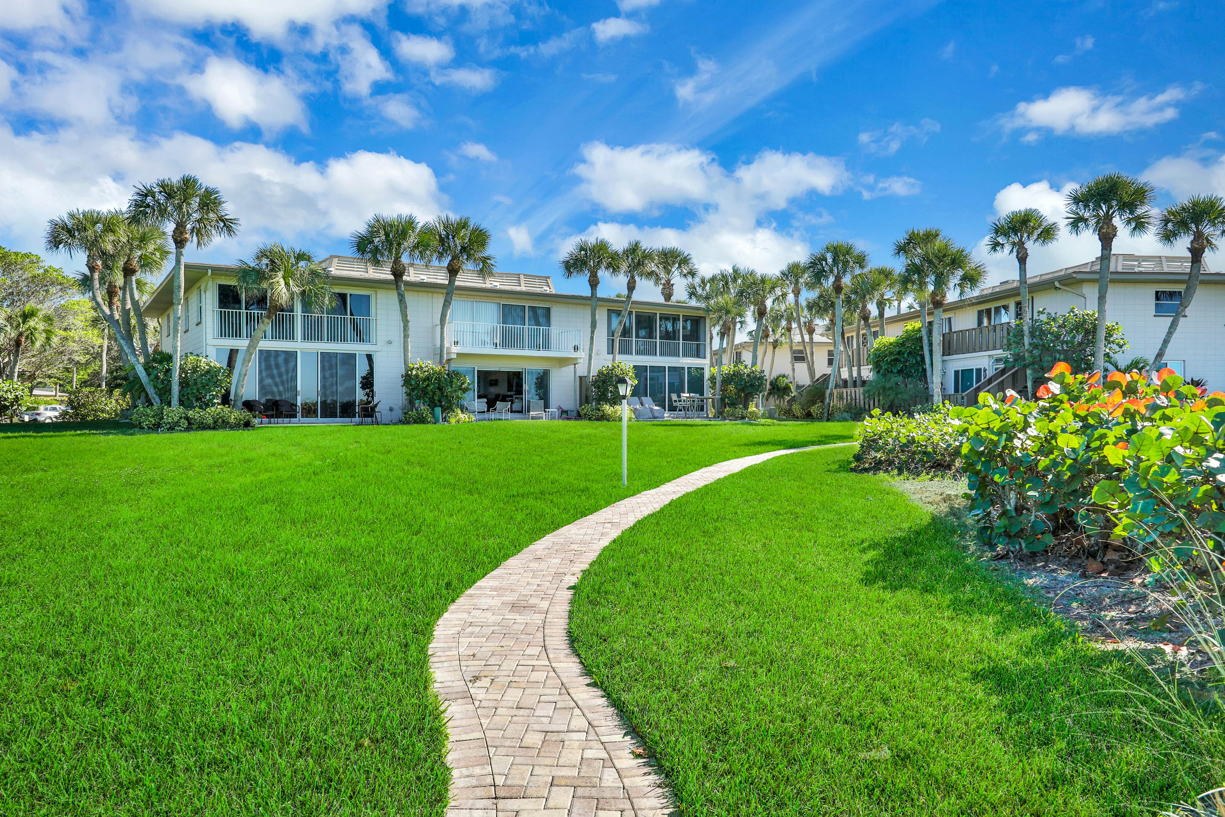 Whitney Beach View 332 1 BD Longboat Key, FL Vacation Rental Vacasa