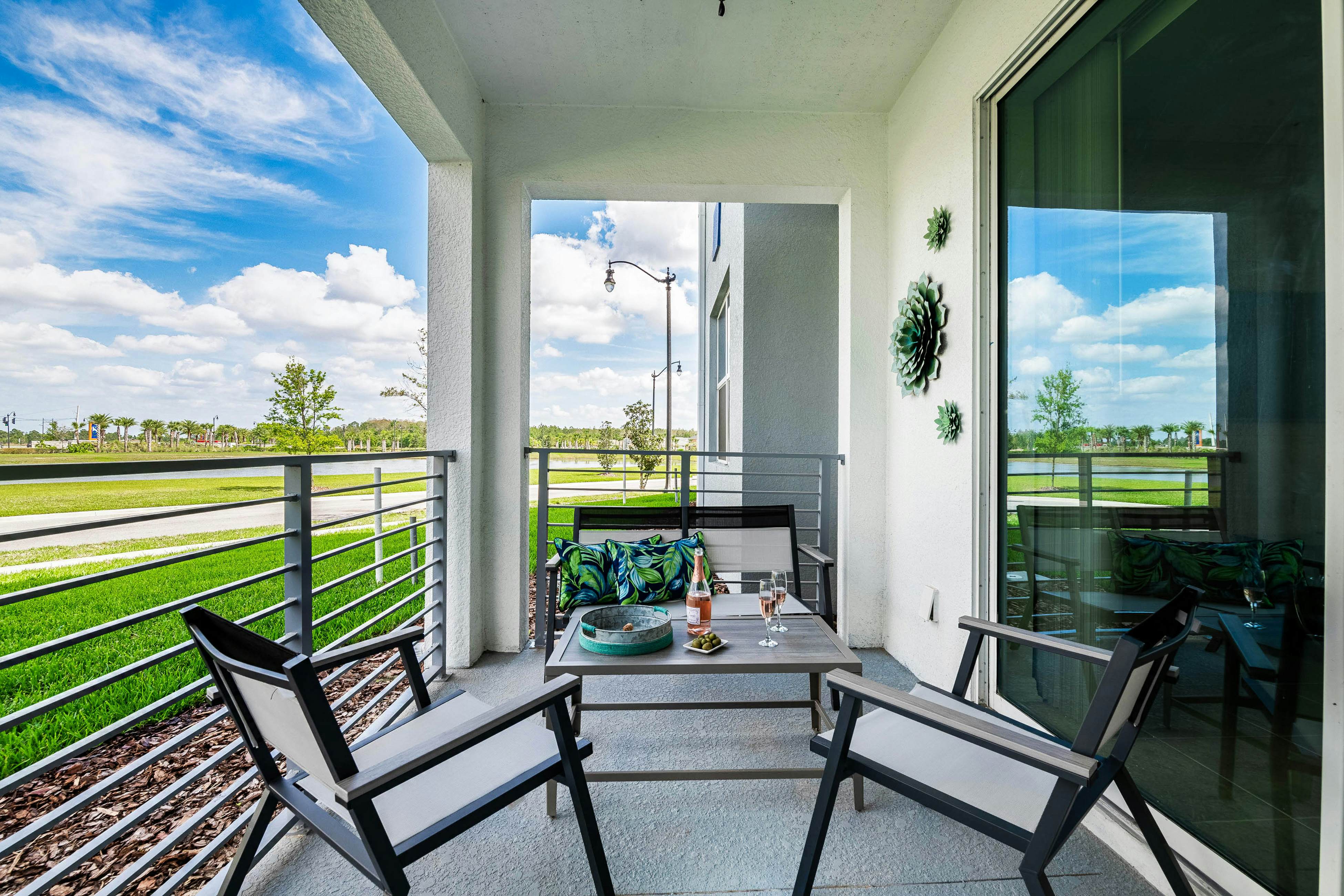 Luxury Storey Lake Condo - Storey Lake