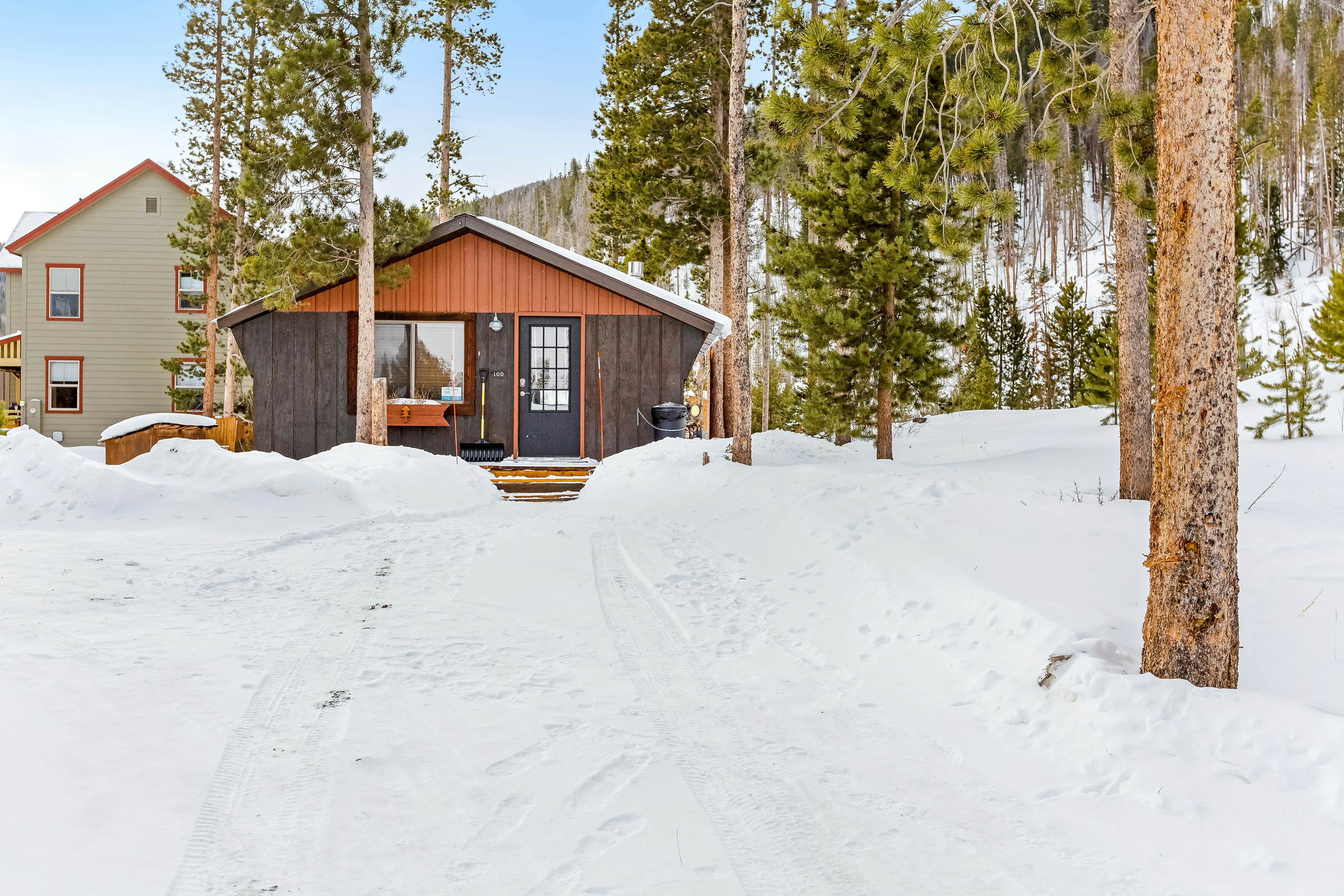 Endearing Cabin 1 BD Frisco, CO Vacation Rental Vacasa
