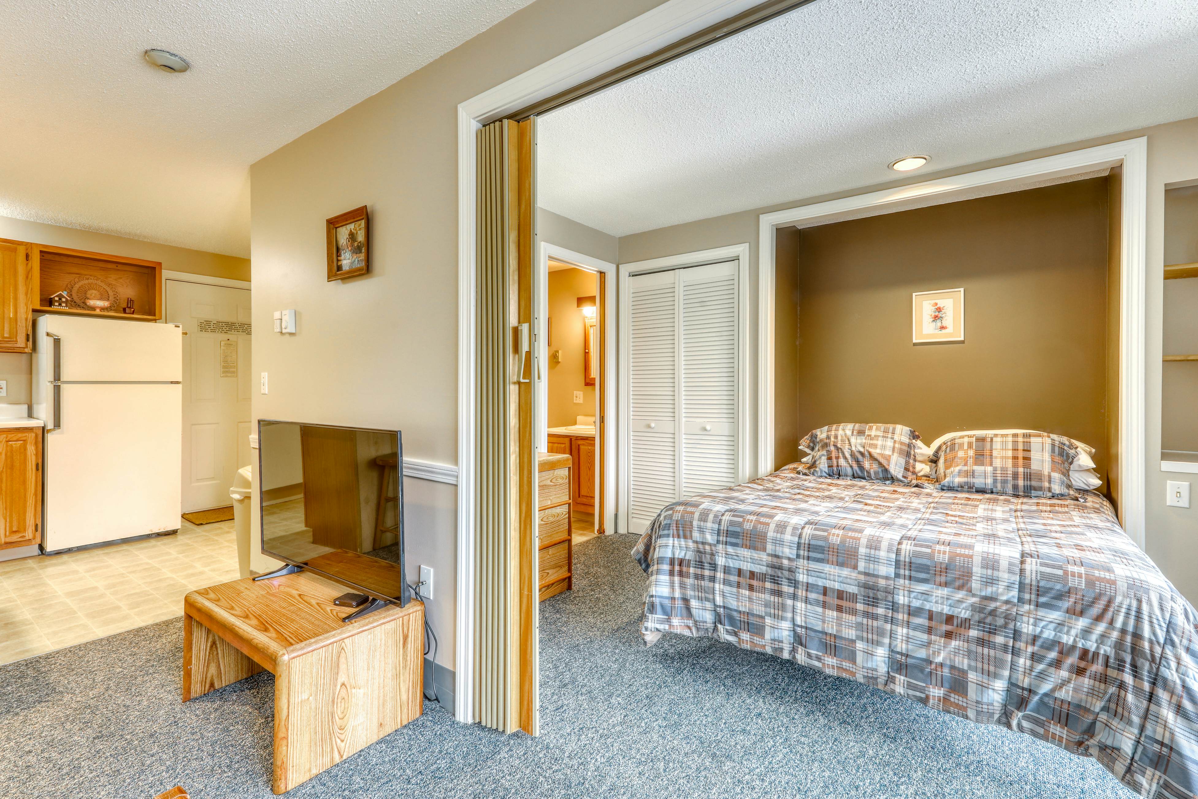 Misty Harbor Resort - Unit 219