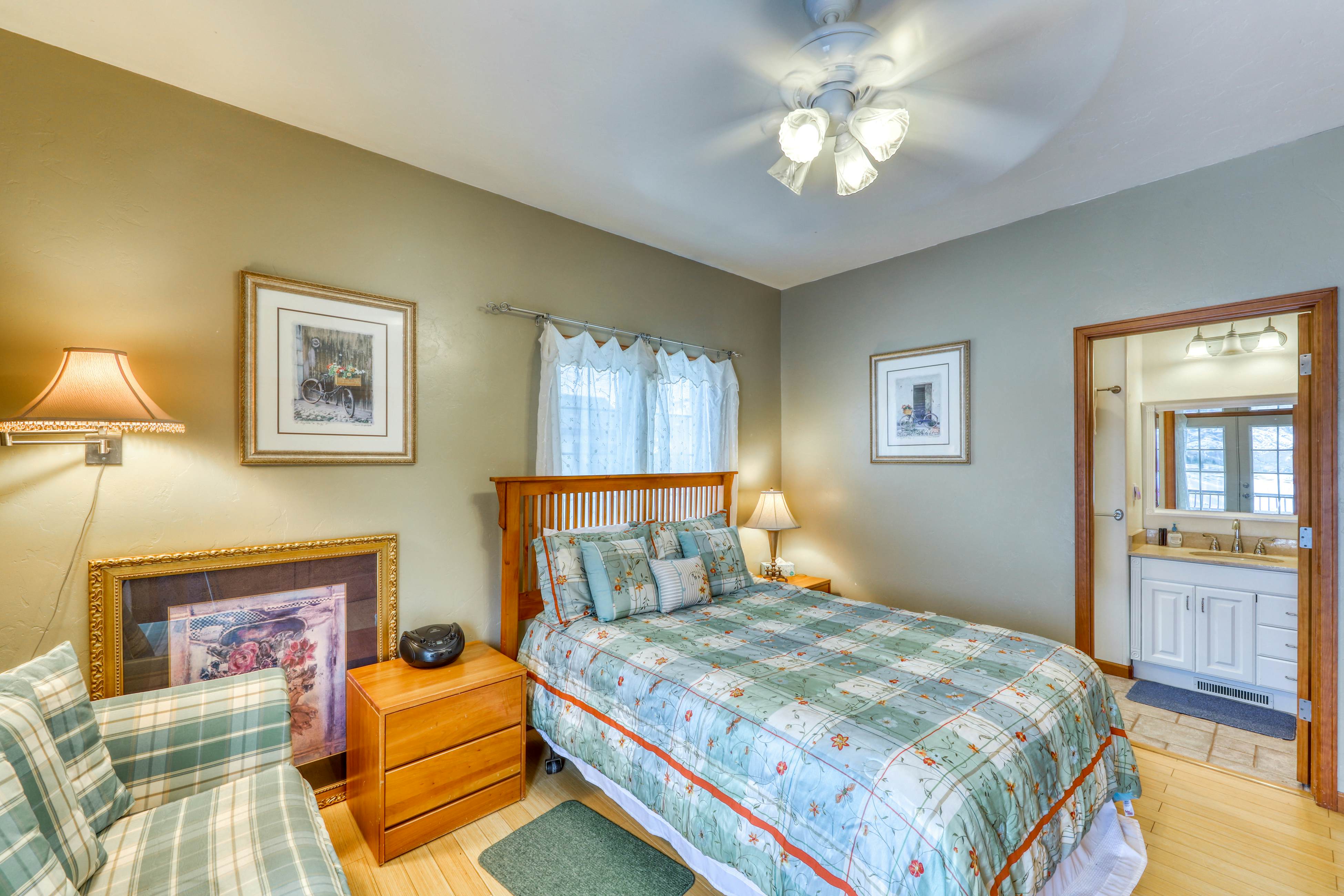 Timberwolf on Cotton Ranch