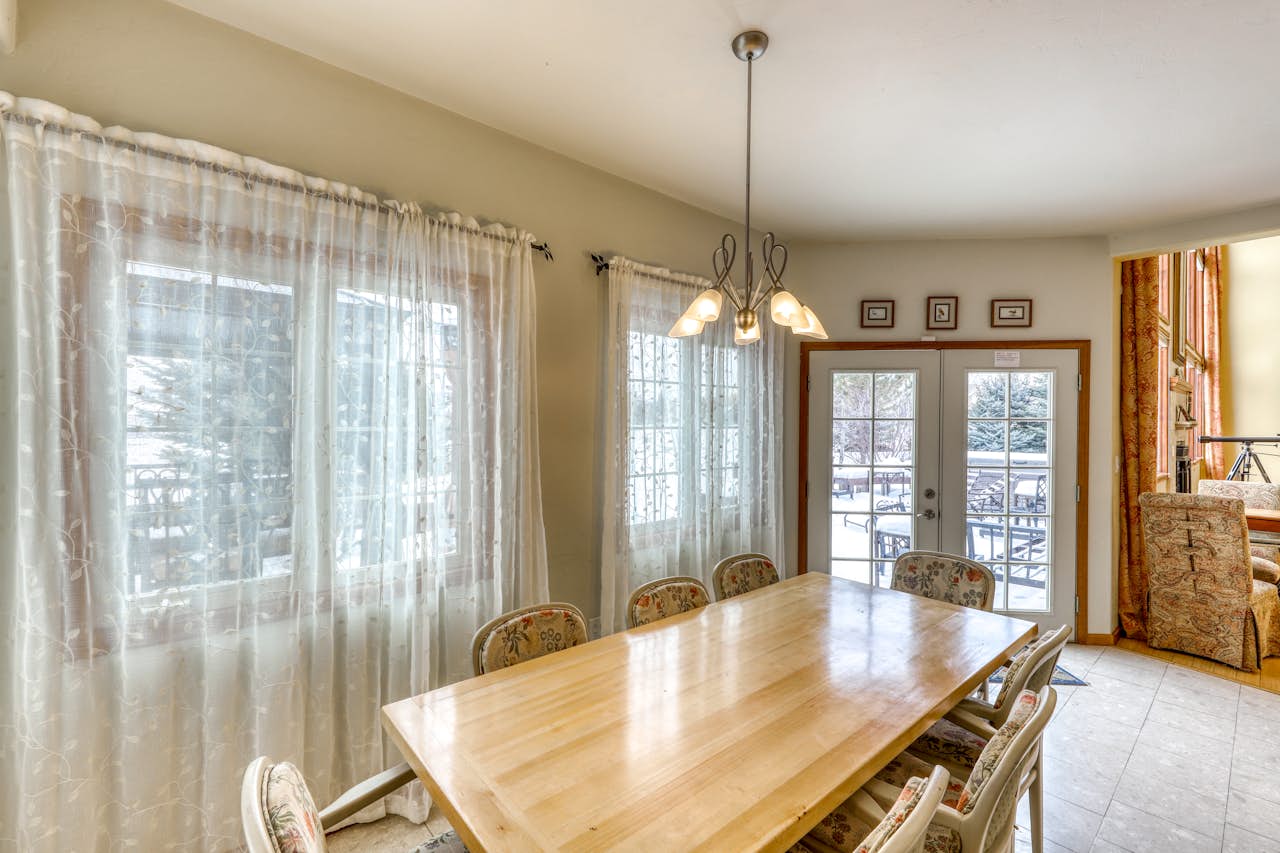 Timberwolf on Cotton Ranch 5 BD Vacation Rental in Gypsum, CO Vacasa