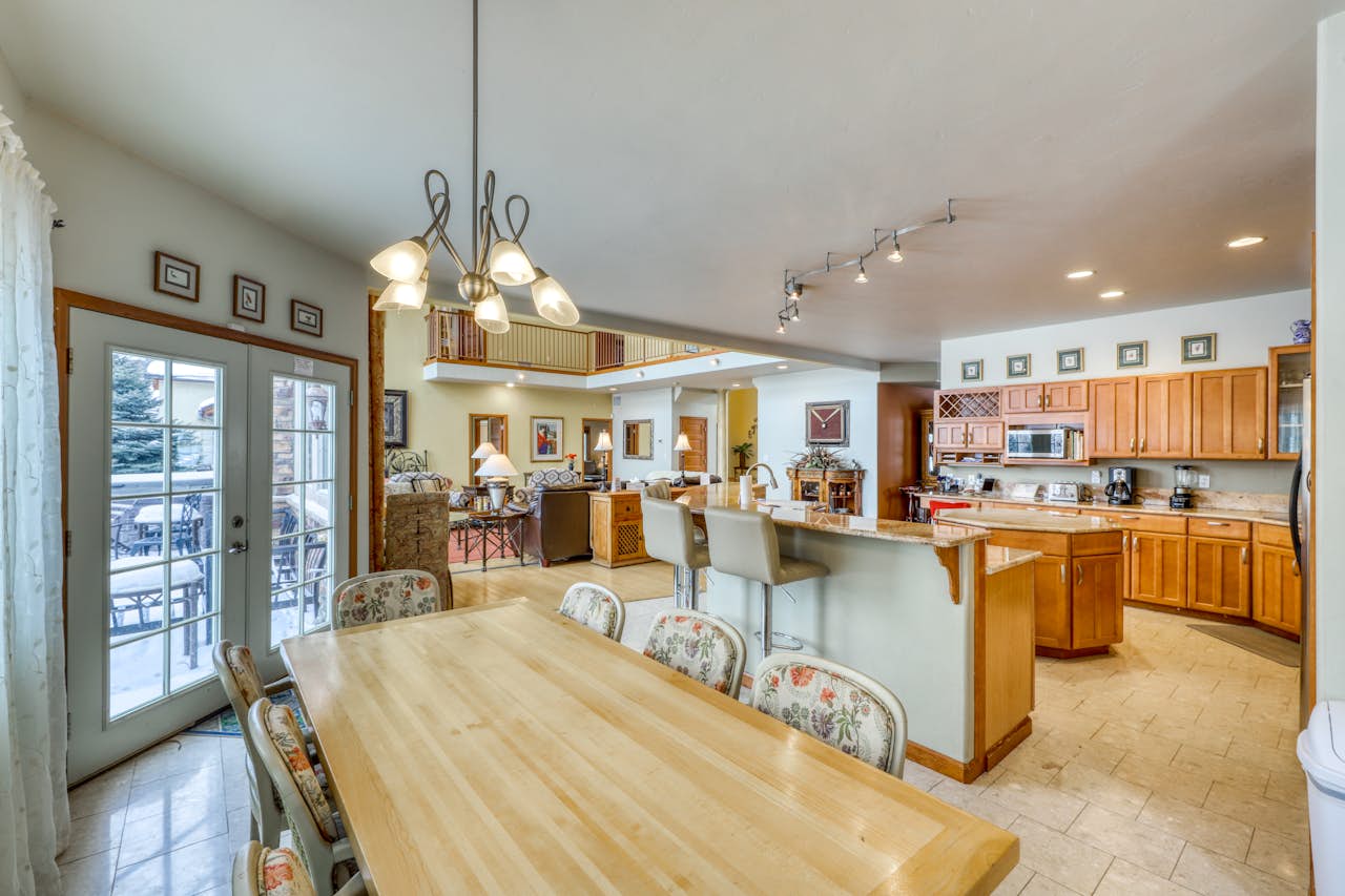 Timberwolf on Cotton Ranch 5 BD Vacation Rental in Gypsum, CO Vacasa