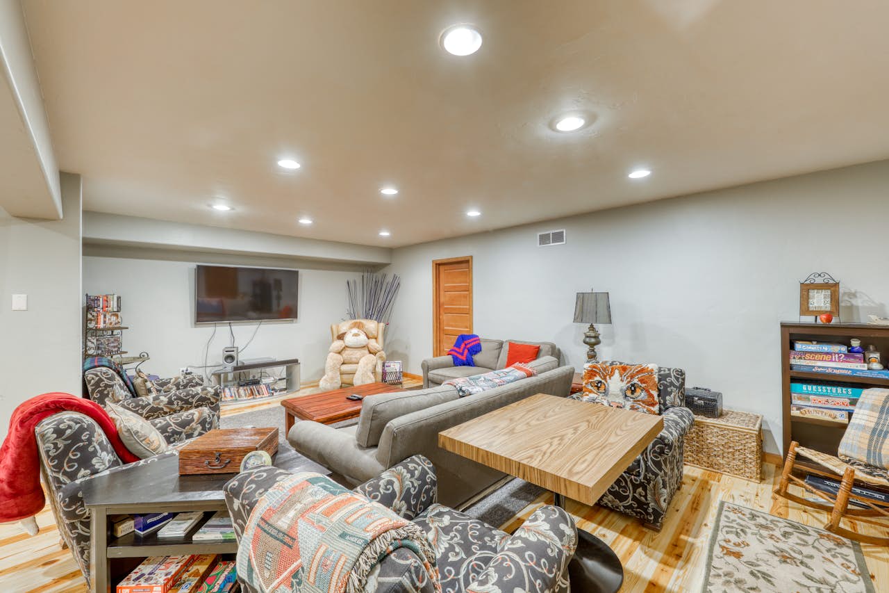 Timberwolf on Cotton Ranch 5 BD Vacation Rental in Gypsum, CO Vacasa