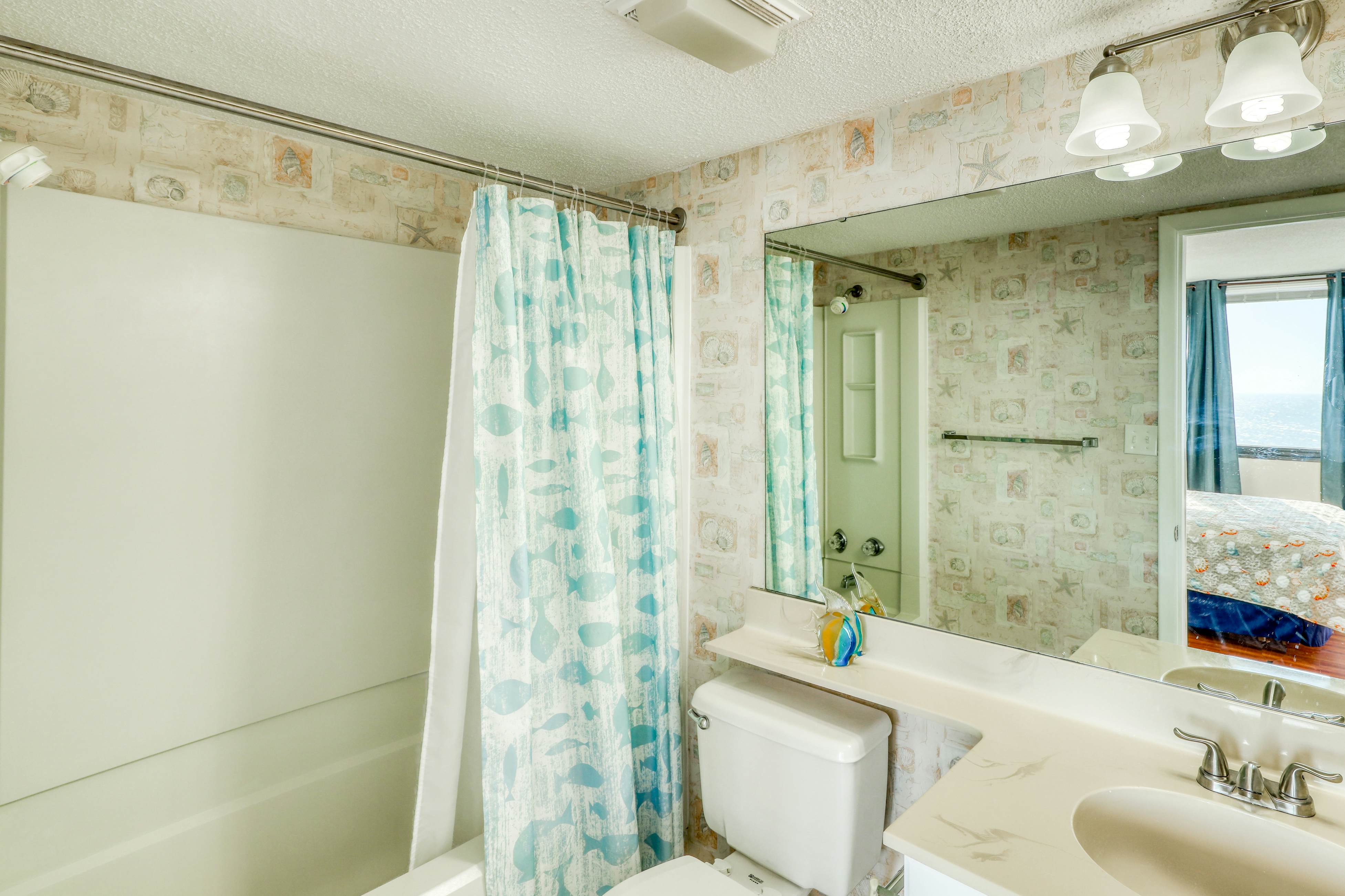 Sands Beach Club 1127