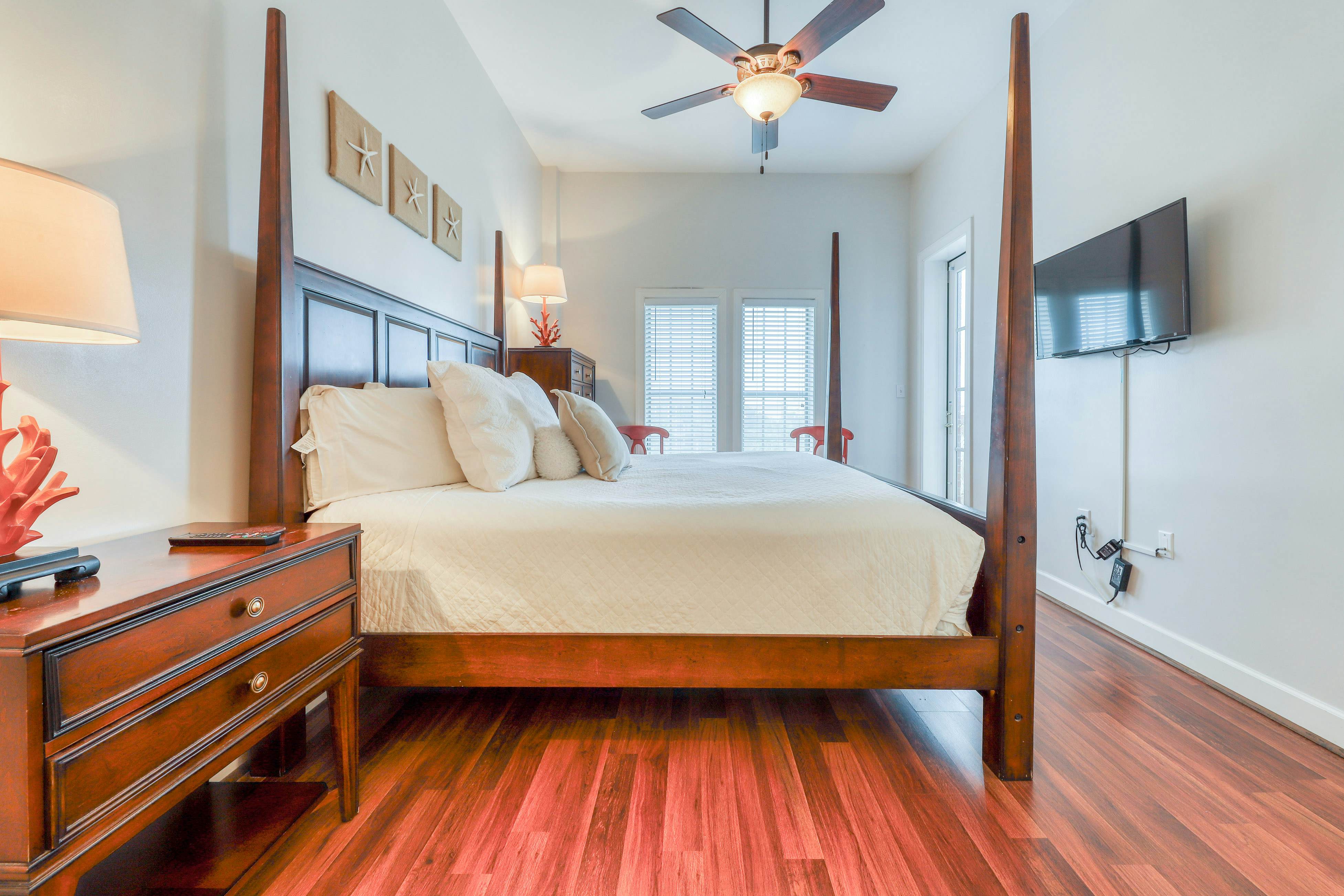 Village of South Walton A328