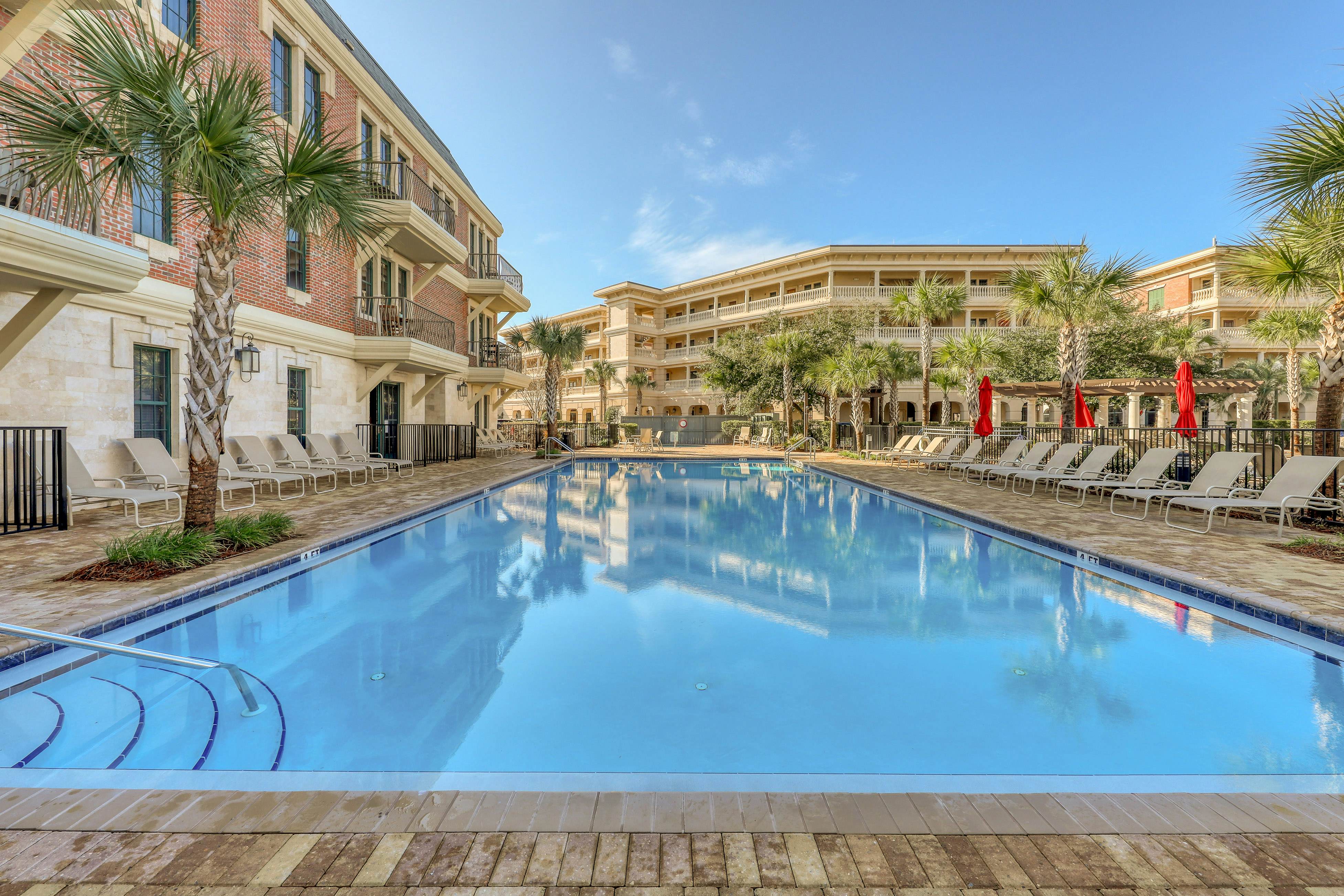 Village of South Walton A328