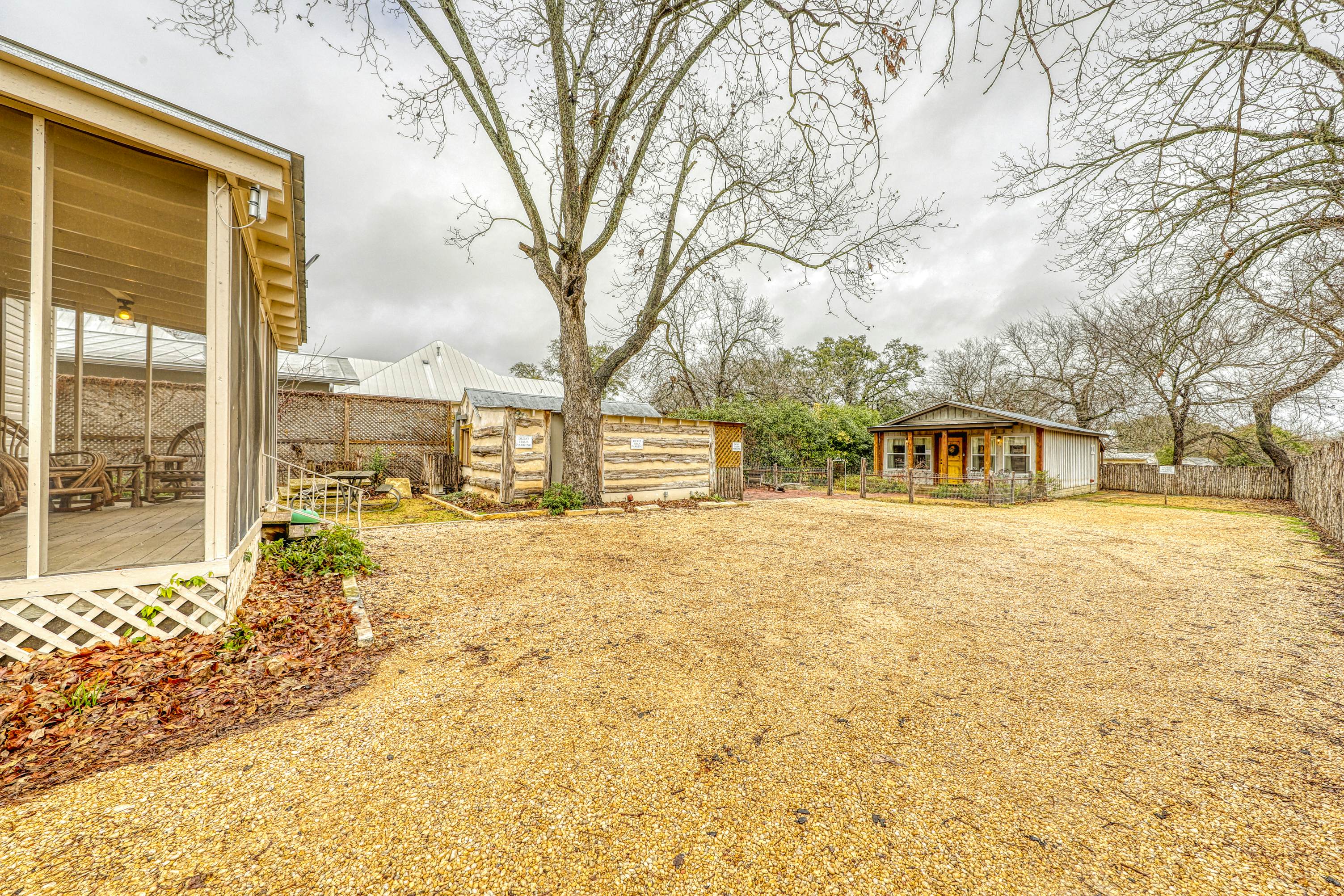 The Main House Durst Haus 2 BD Fredericksburg, TX Vacation Rental