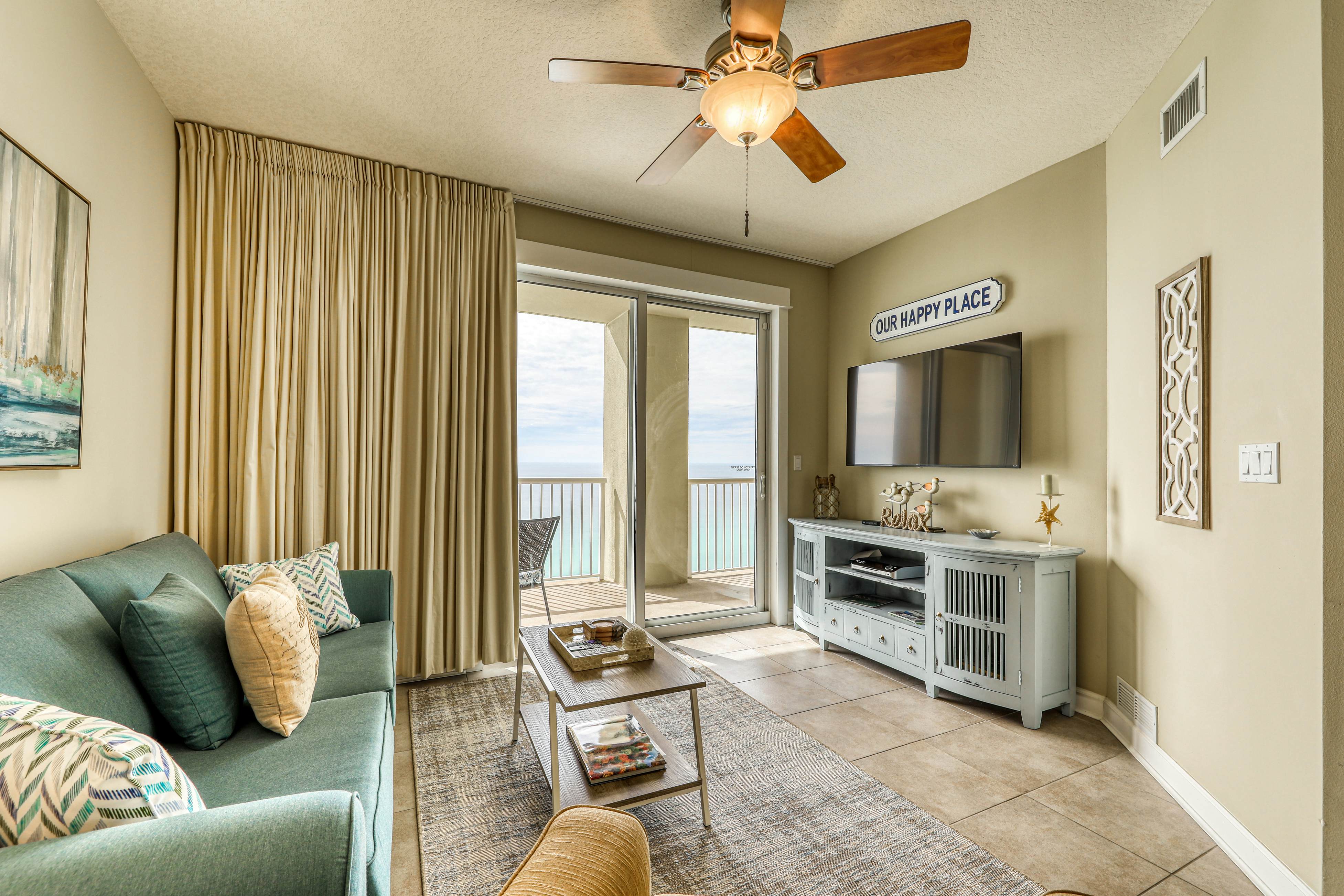 Grand Panama Beach Resort, Condo Rentals | Vacasa