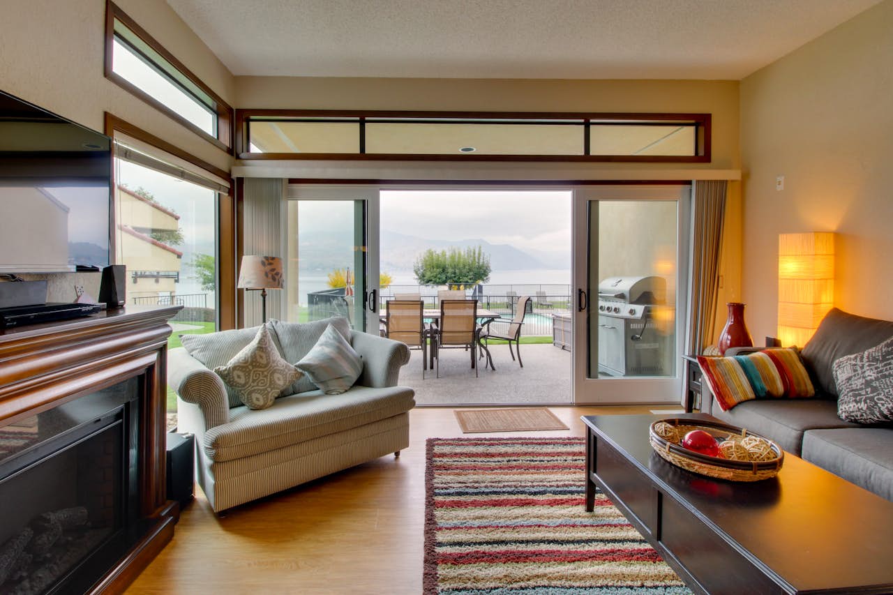 Lake Chelan Shores Lakefront Hideaway (42) 1 BD Vacation Rental in