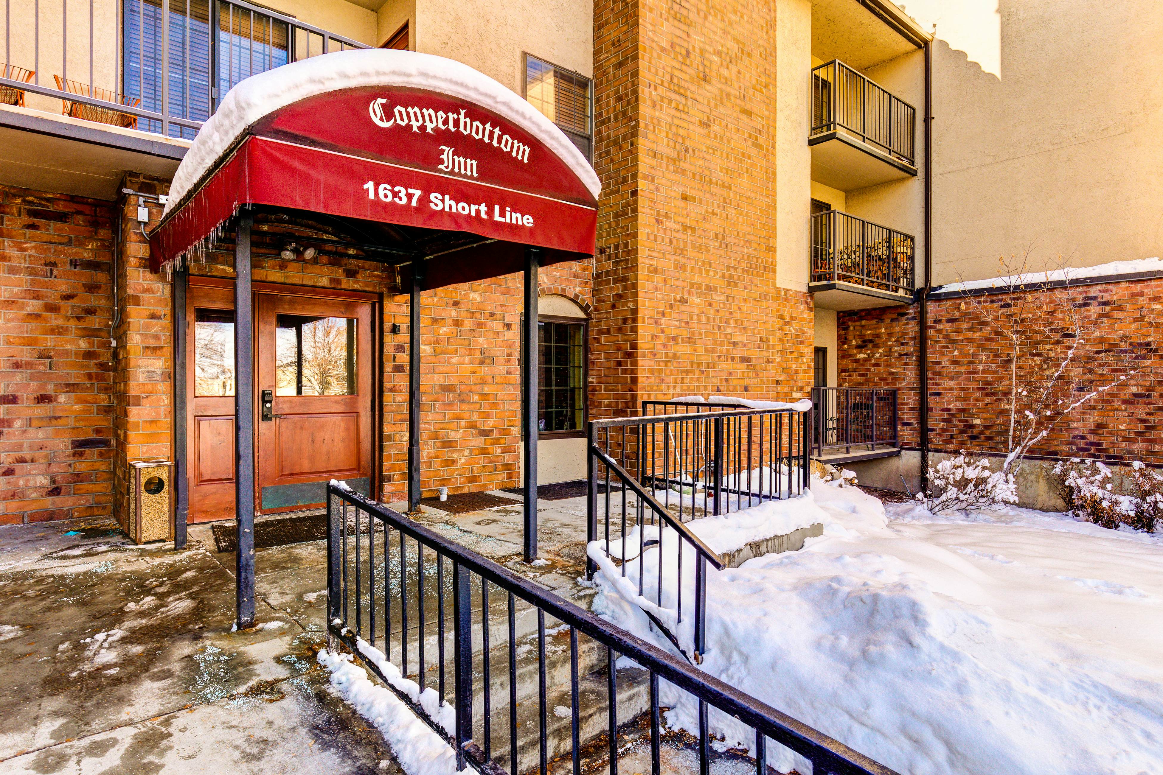 Copperbottom Inn #310