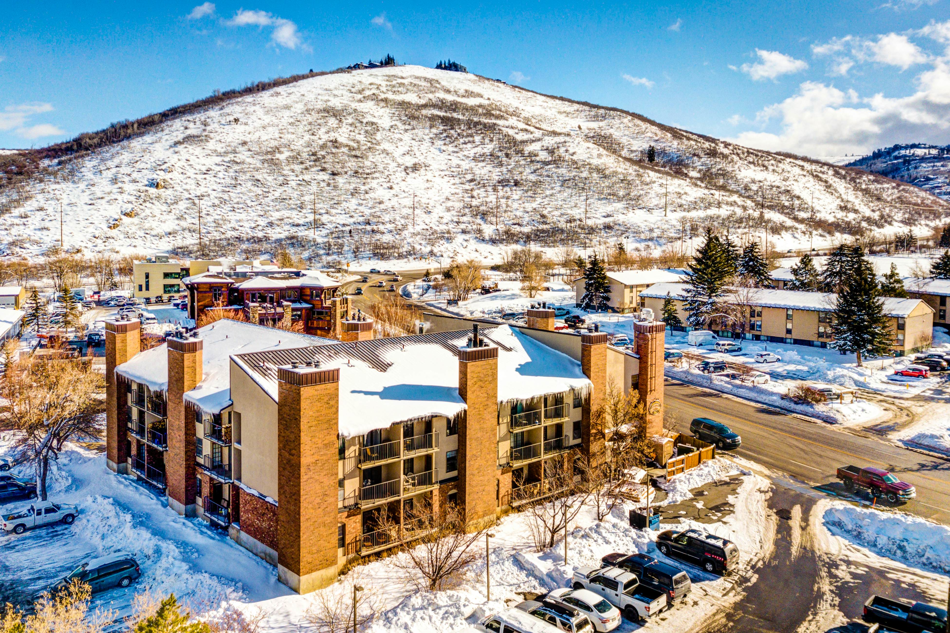 Copperbottom Inn #310