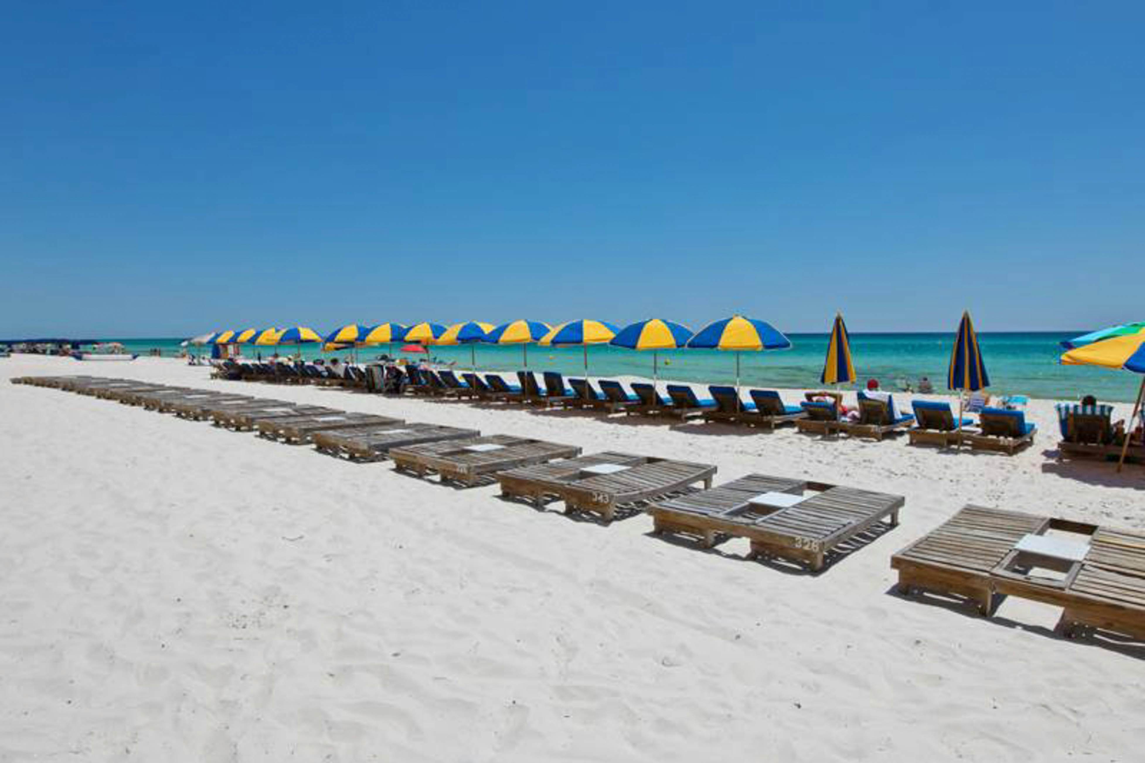 Seychelles Beach Resort 0504