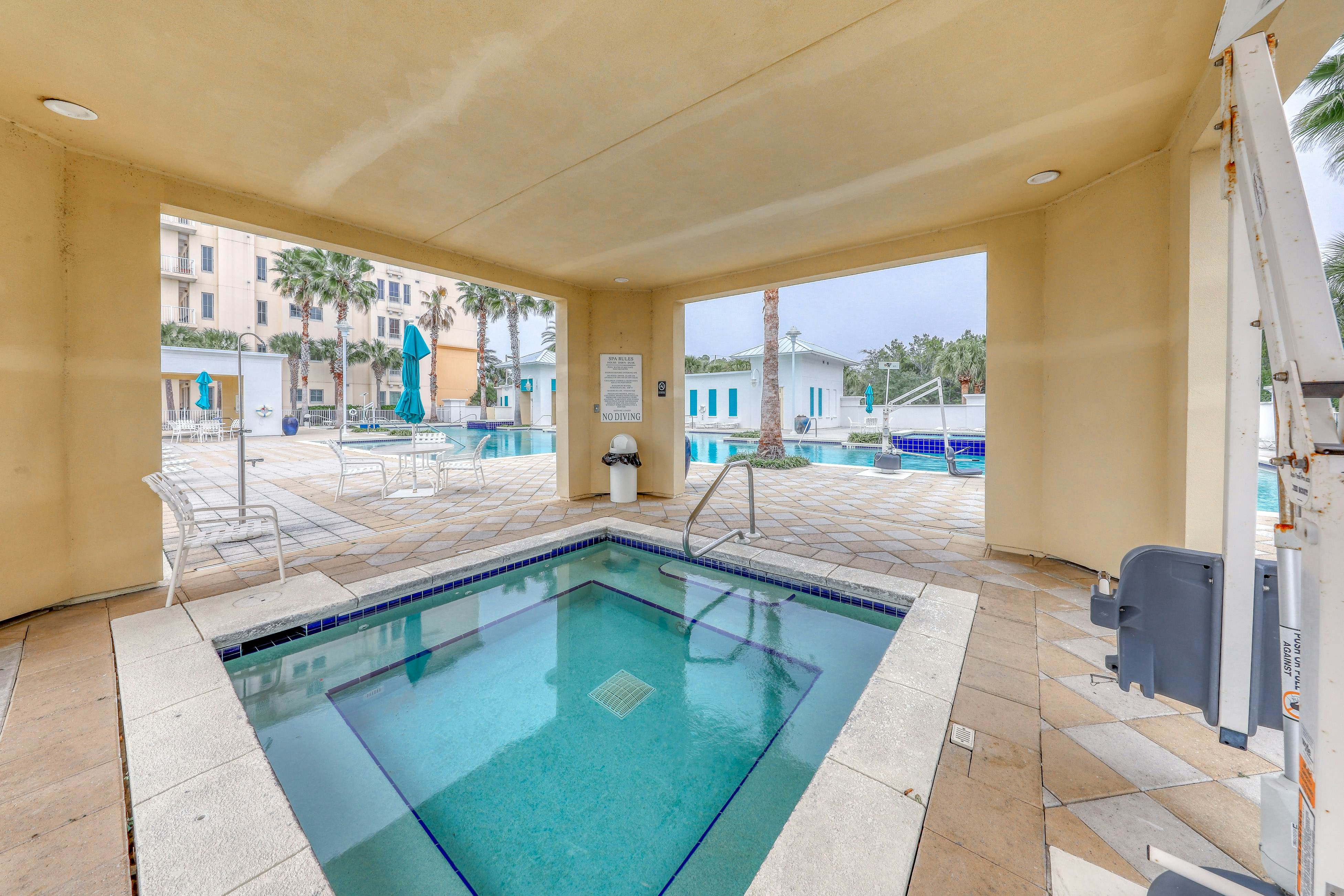 Carillon Beach Inn 310