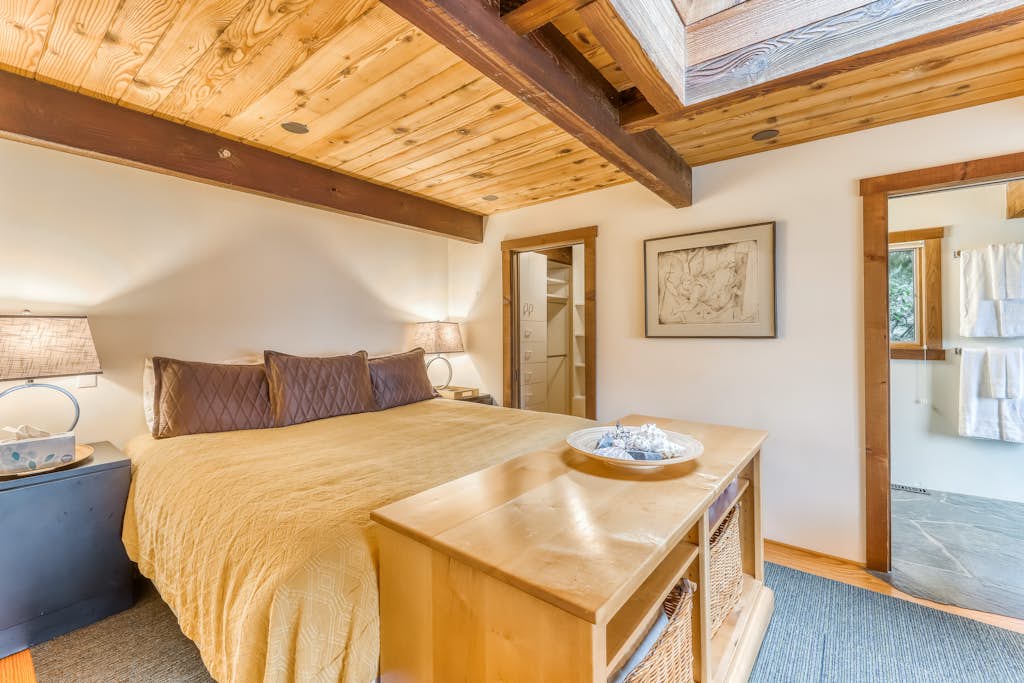 Redwood Coast Vacation Rentals Cabin Rentals Vacasa