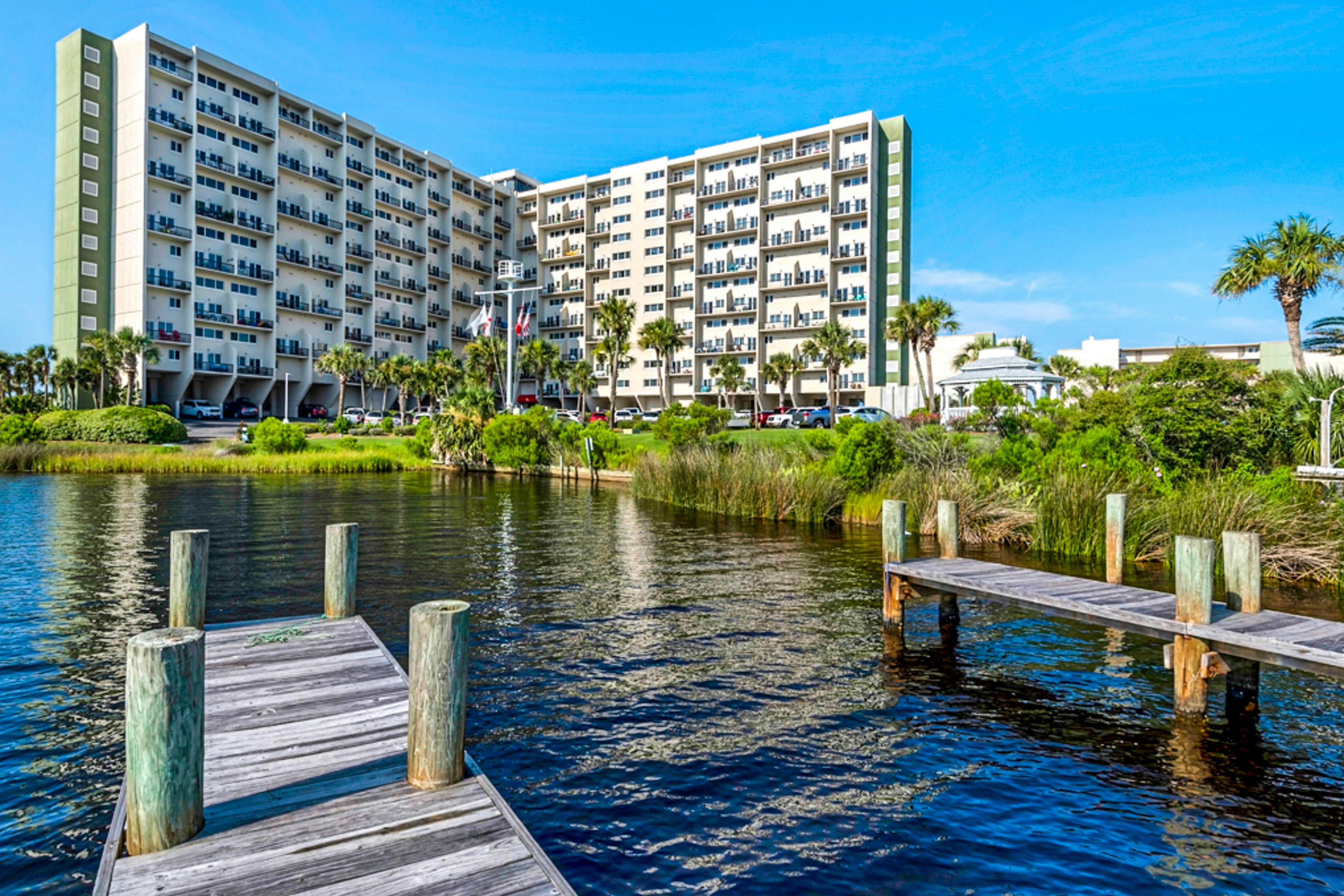 Pinnacle Port B2-507