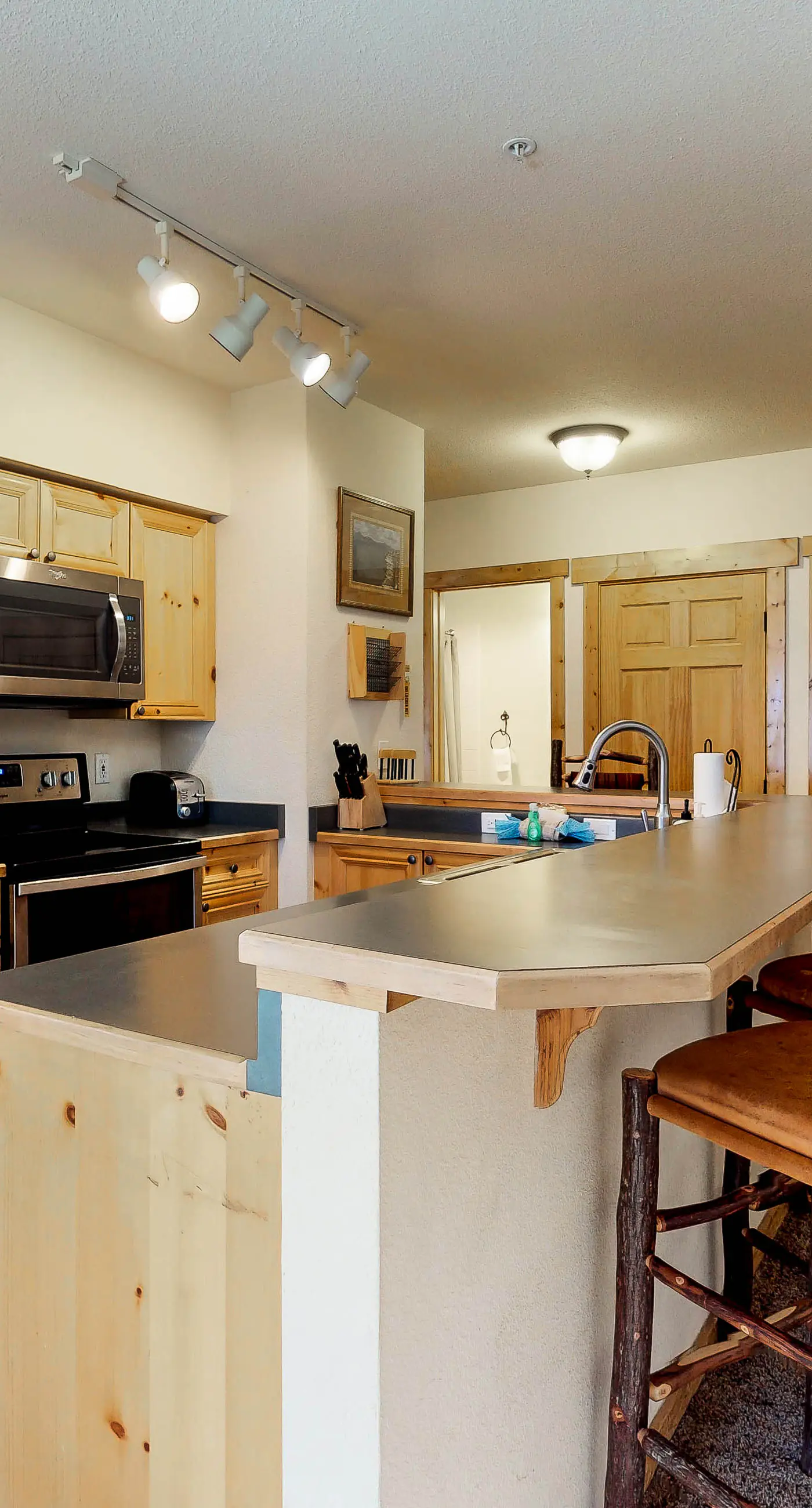 Tenderfoot Lodge 2621