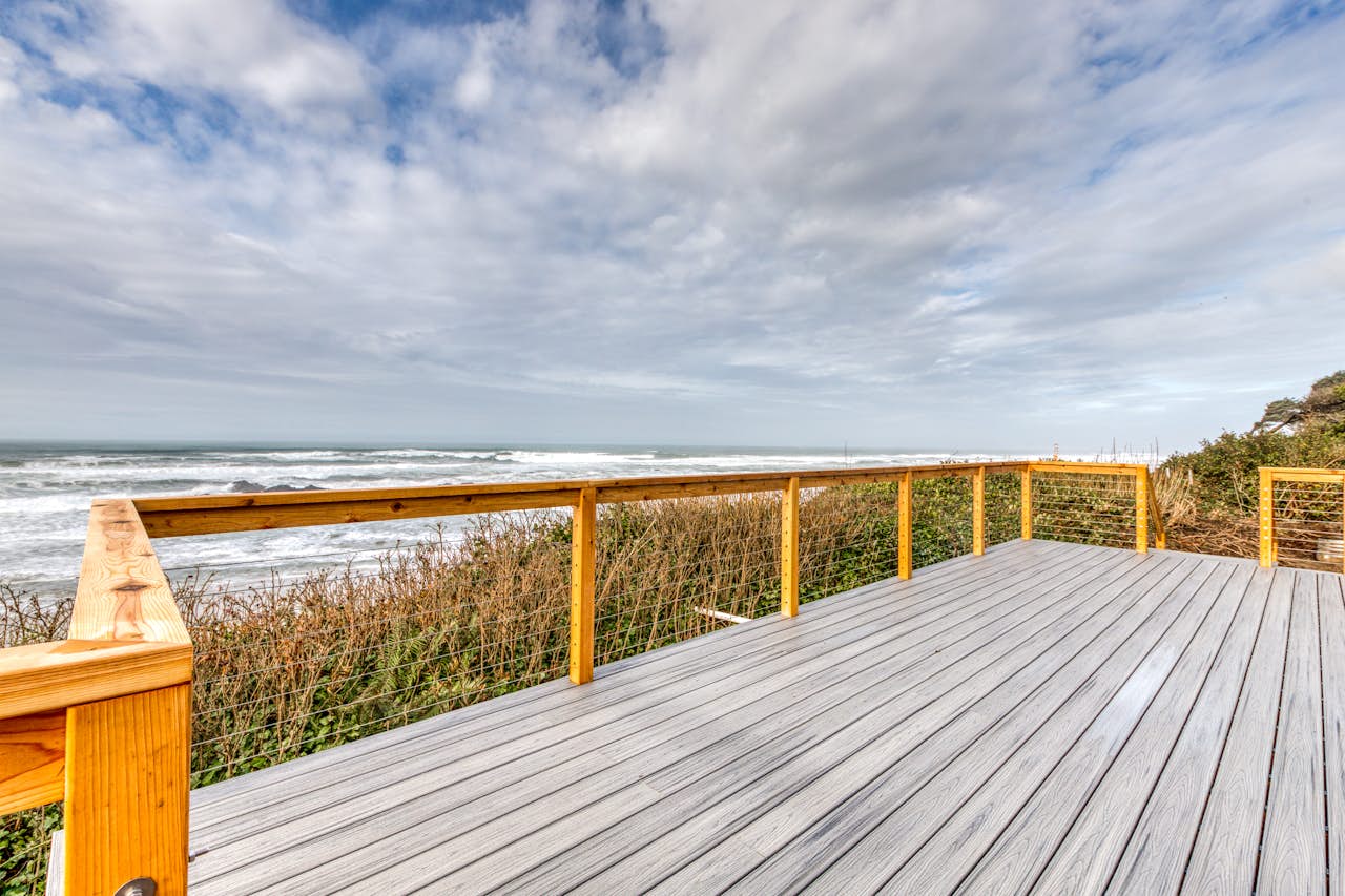 Cormorant's Crest 3 BD Seal Rock, OR Vacation Rental Vacasa