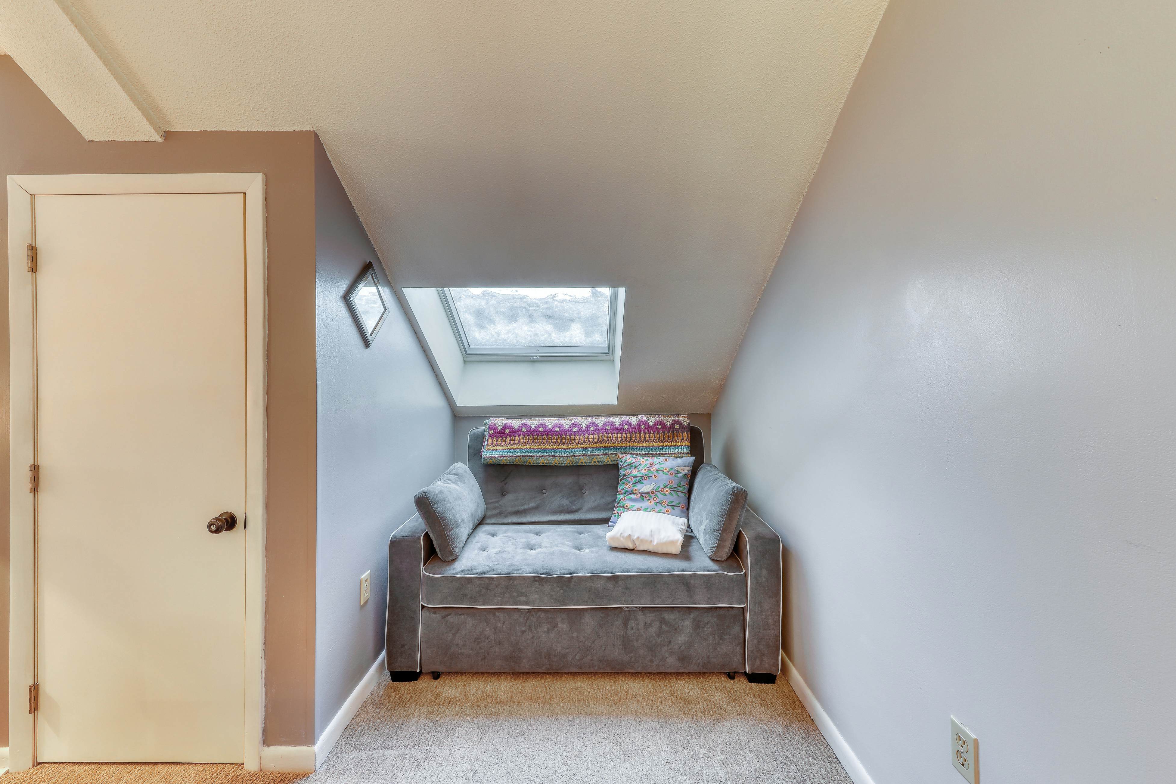 Mountain Green - 1F8