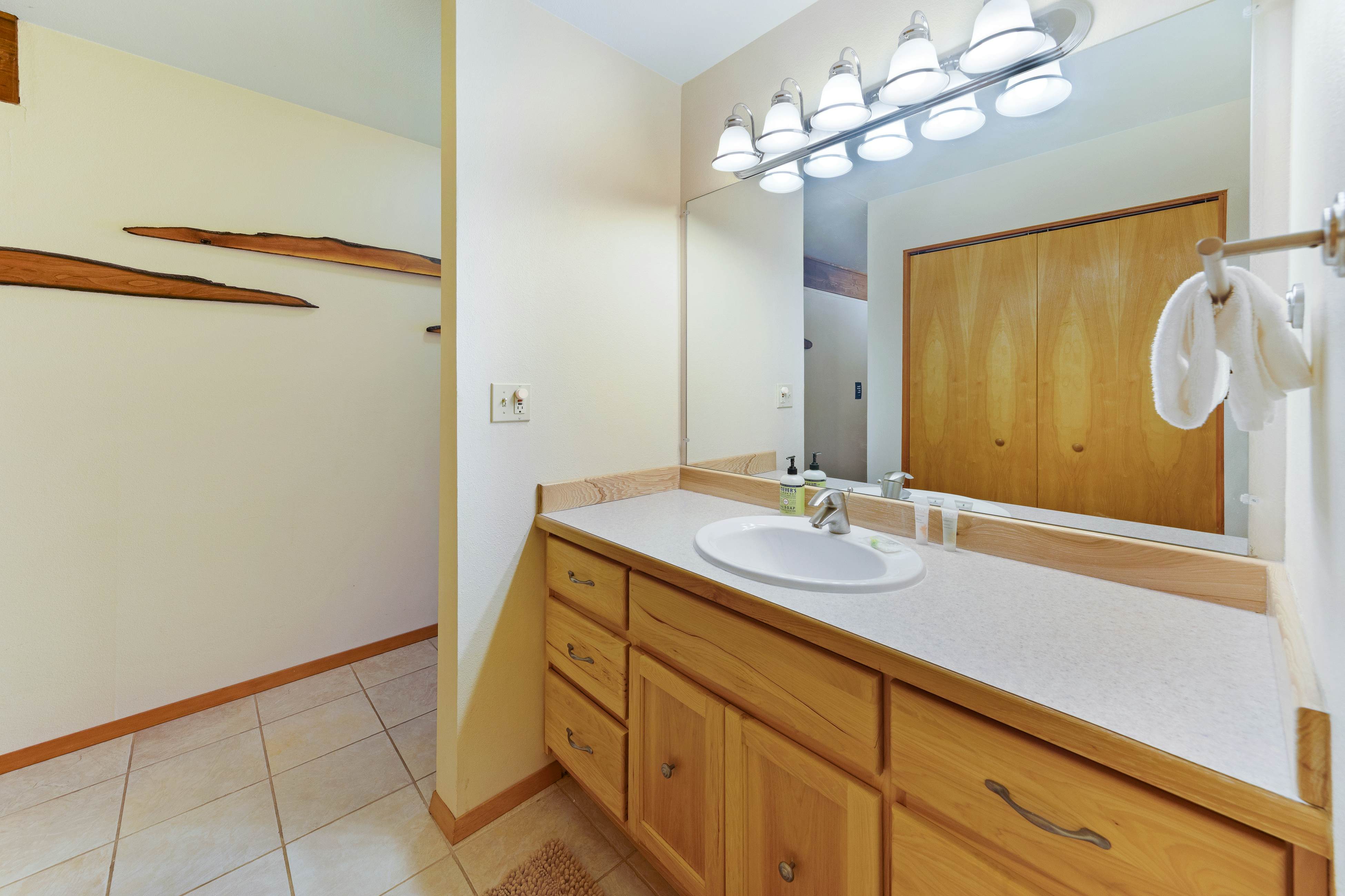 Embarcadero on the Water #G146