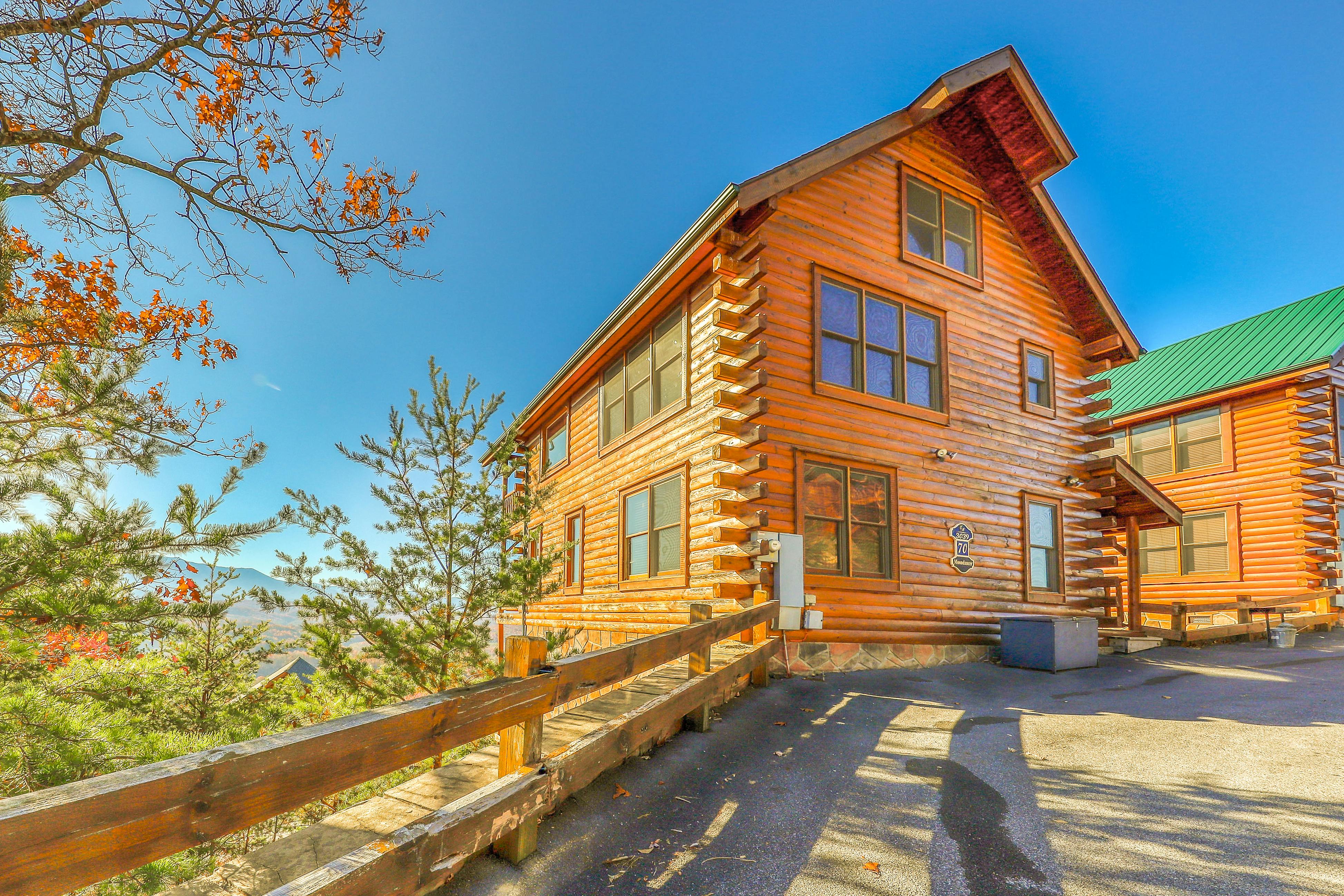 Legacy Mountain Resort Cabin Rentals | Professionally Cleaned | Vacasa