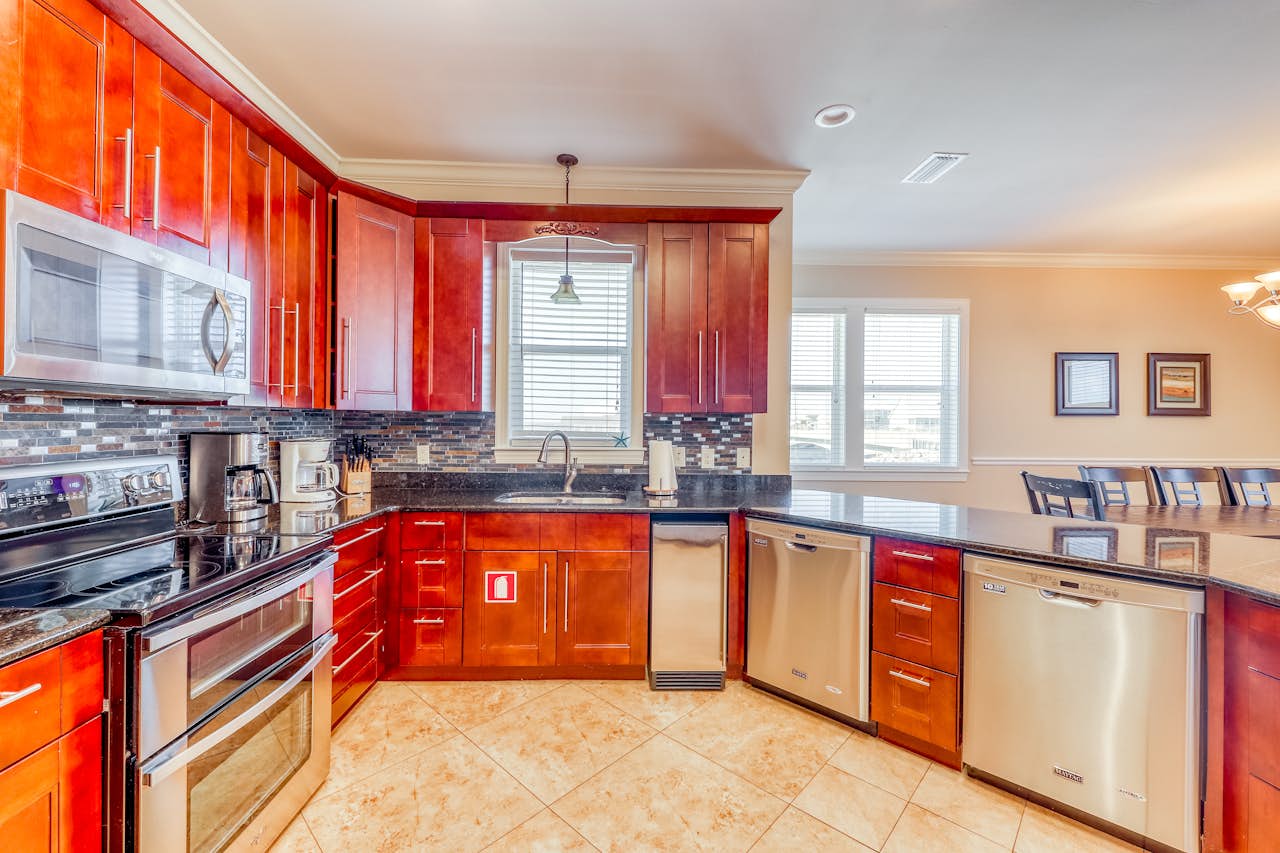 Grande Vista 8 BD Vacation Rental in Gulf Shores, AL Vacasa